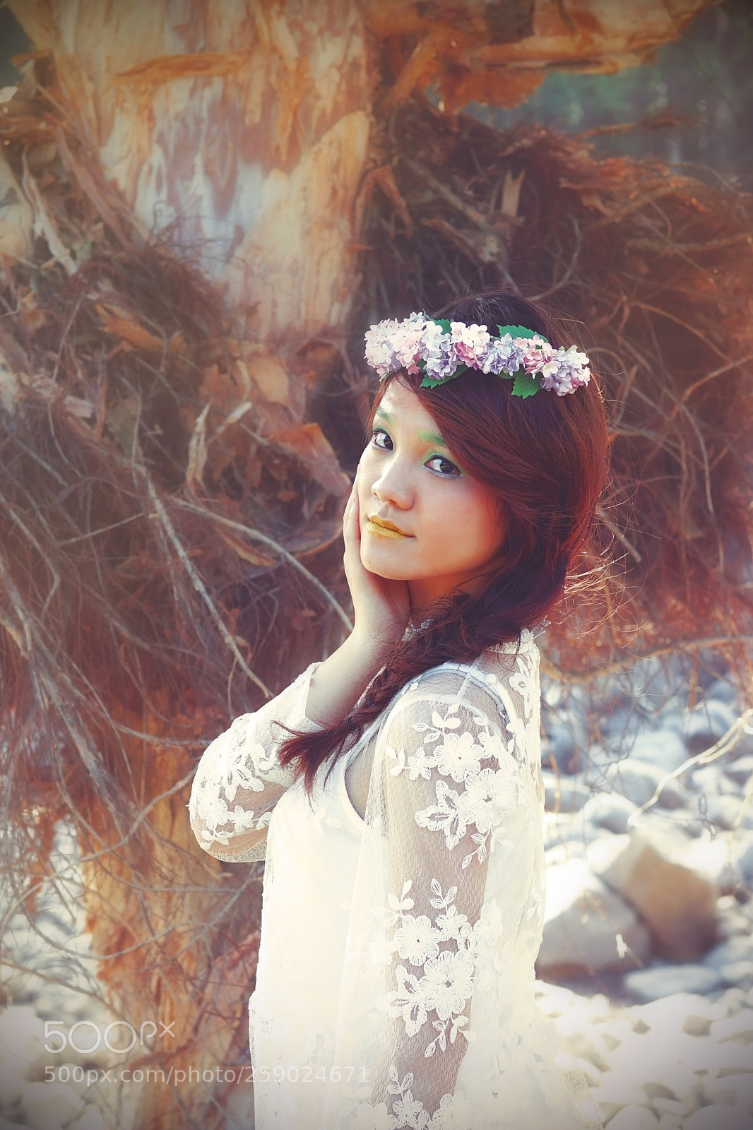 Sony SLT-A65 (SLT-A65V) sample photo. Girl from the wood photography