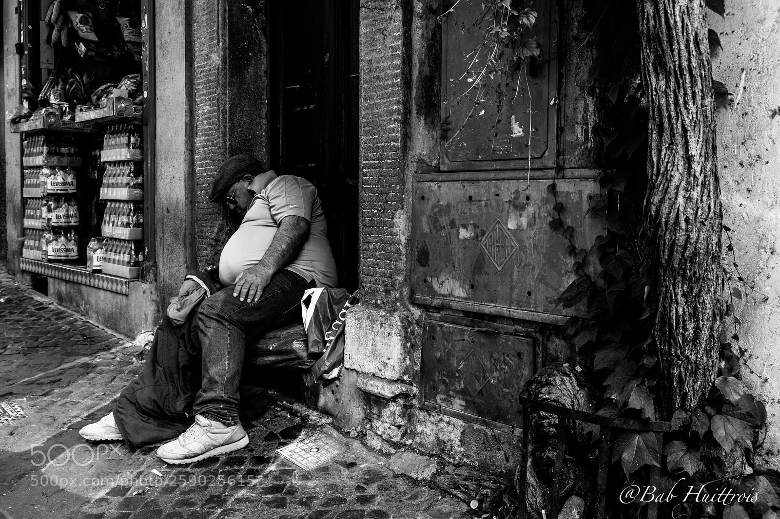 Fujifilm X-T2 sample photo. Street hunter  photography