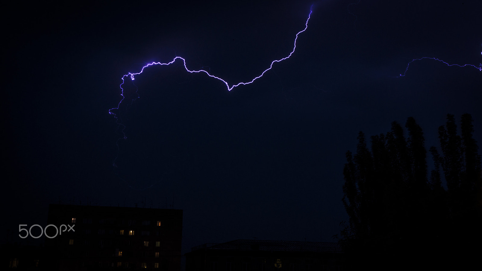 Sony Alpha NEX-5N sample photo. Lightning photography