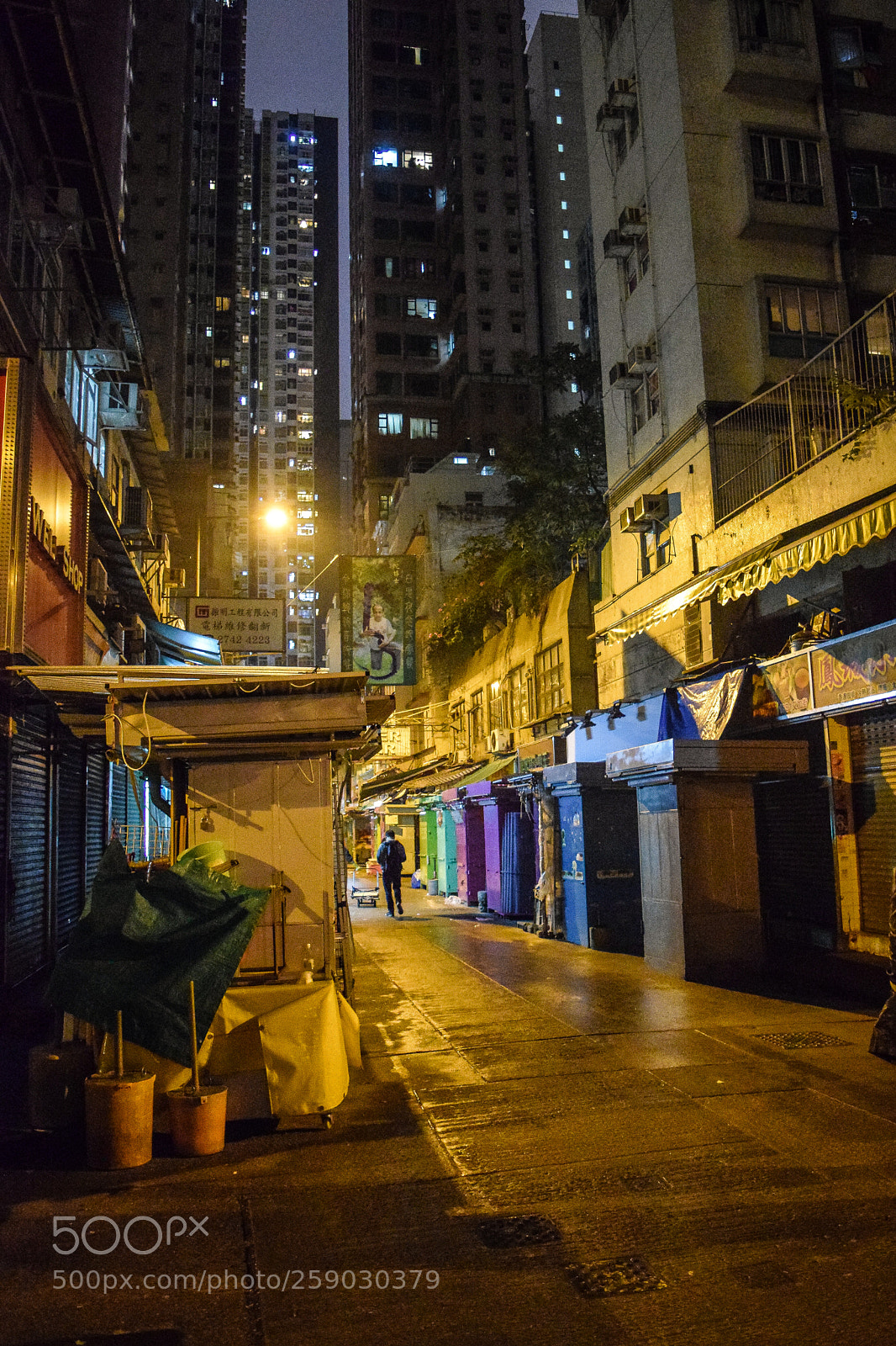 Nikon D5300 sample photo. Dark alley in wan photography