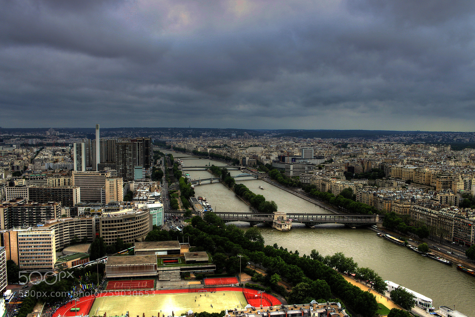 Canon EOS 600D (Rebel EOS T3i / EOS Kiss X5) sample photo. Architectural () photography