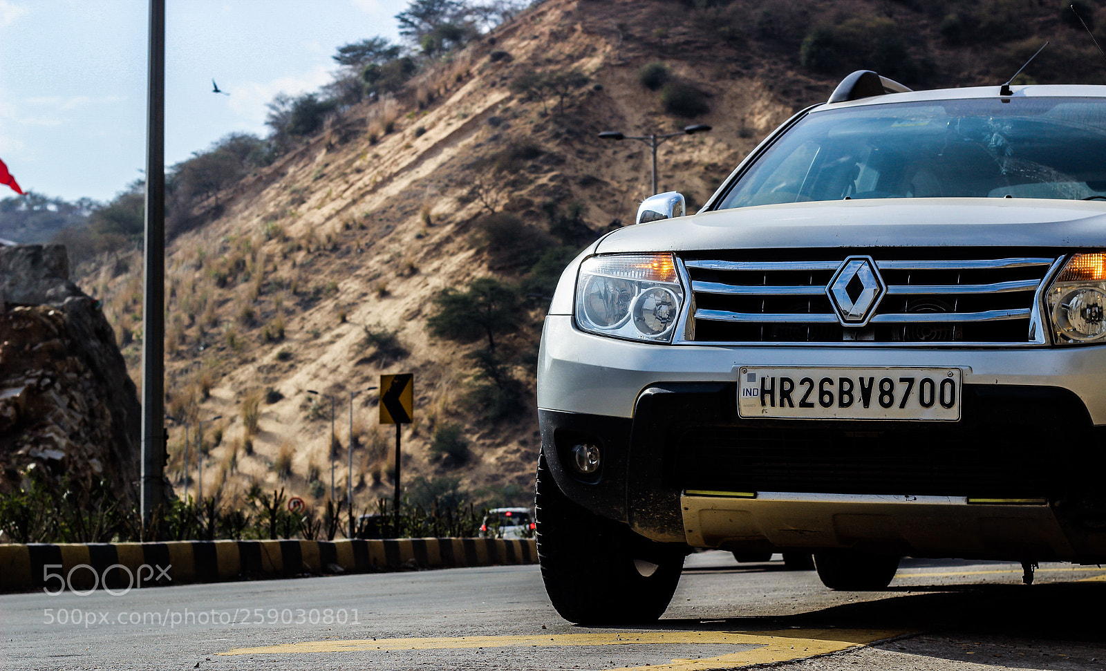 Canon EOS 600D (Rebel EOS T3i / EOS Kiss X5) sample photo. Automotive () photography