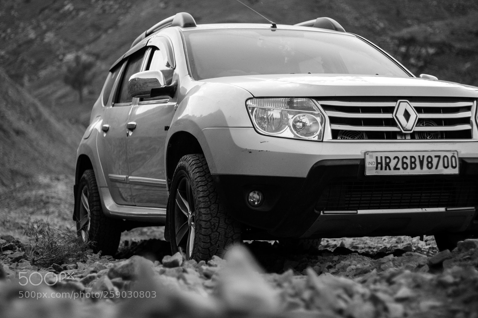 Canon EOS 600D (Rebel EOS T3i / EOS Kiss X5) sample photo. Automotive () photography