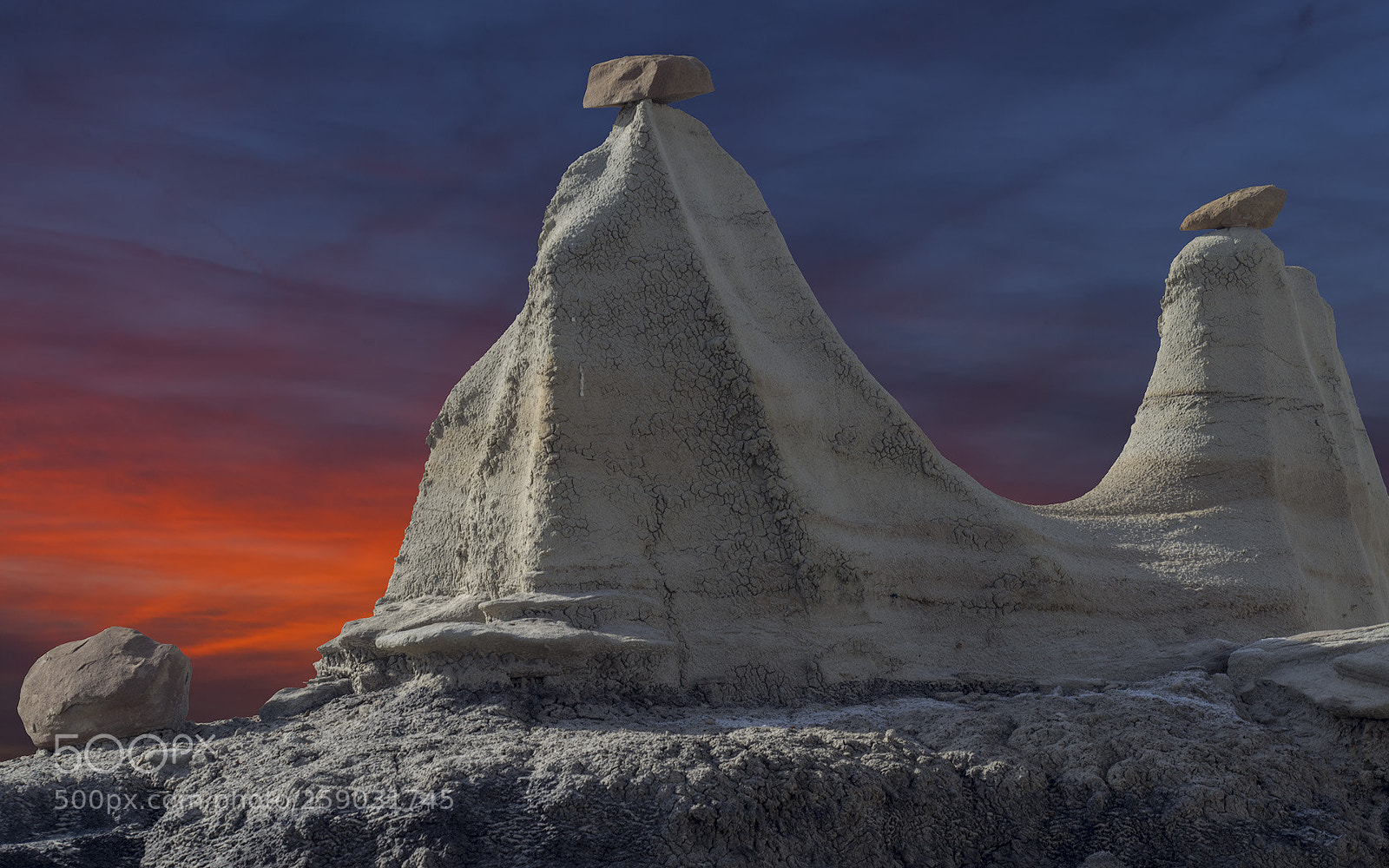 Canon EOS 60D sample photo. Bisti badlands photography