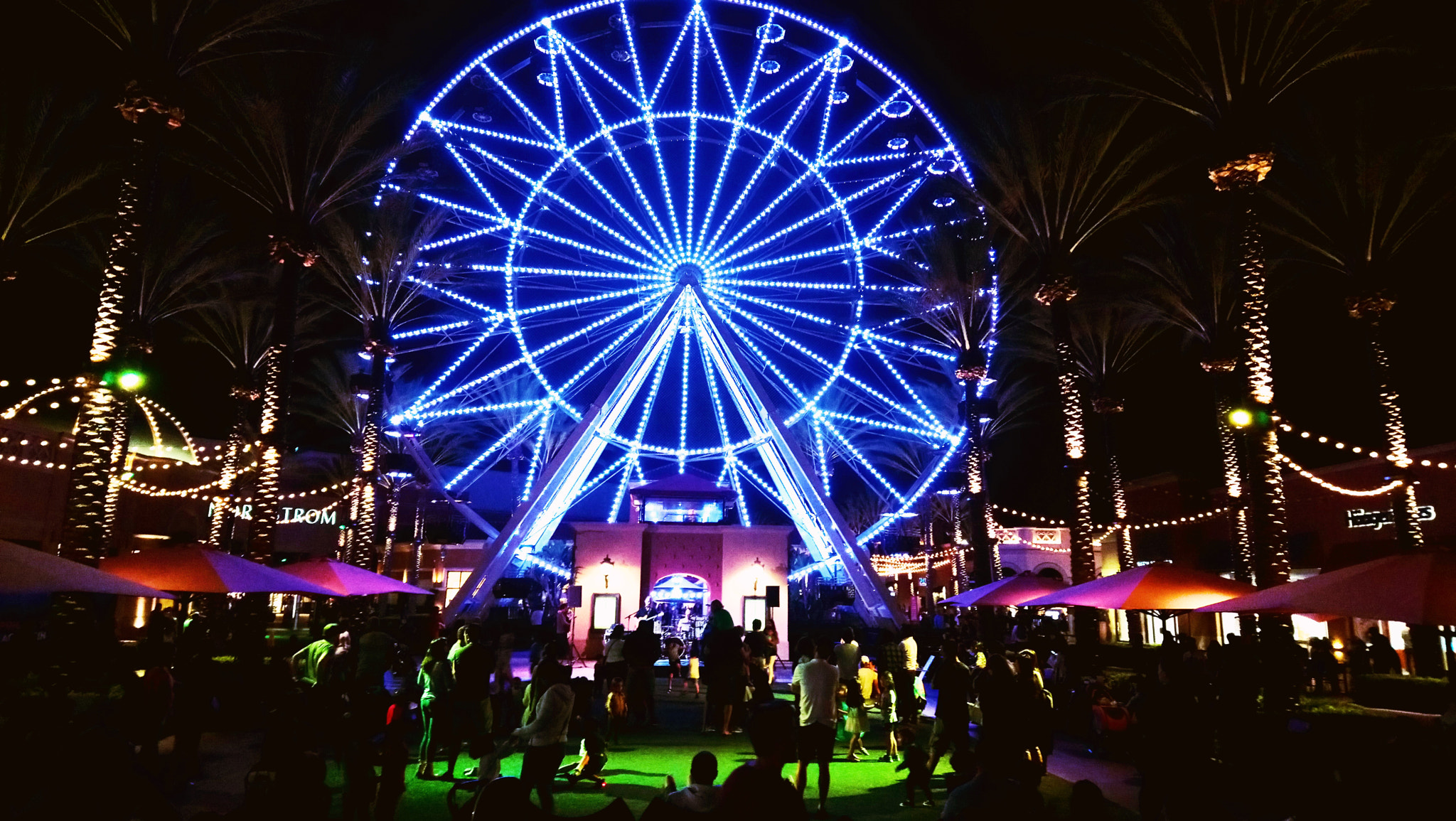 Sony Xperia XA1 Ultra sample photo. Ferris wheels photography