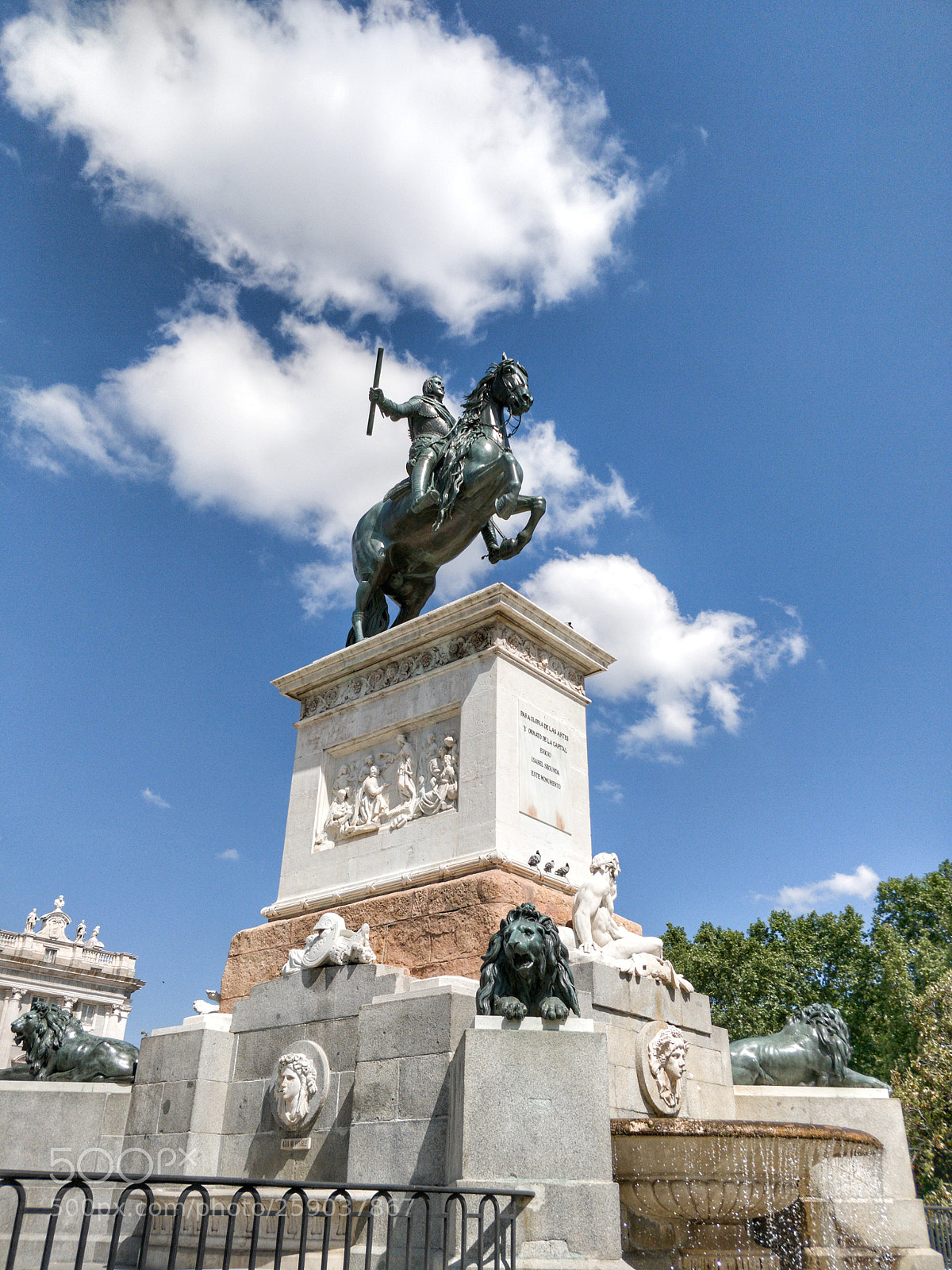 OnePlus 5T sample photo. Felipe iv. madrid photography