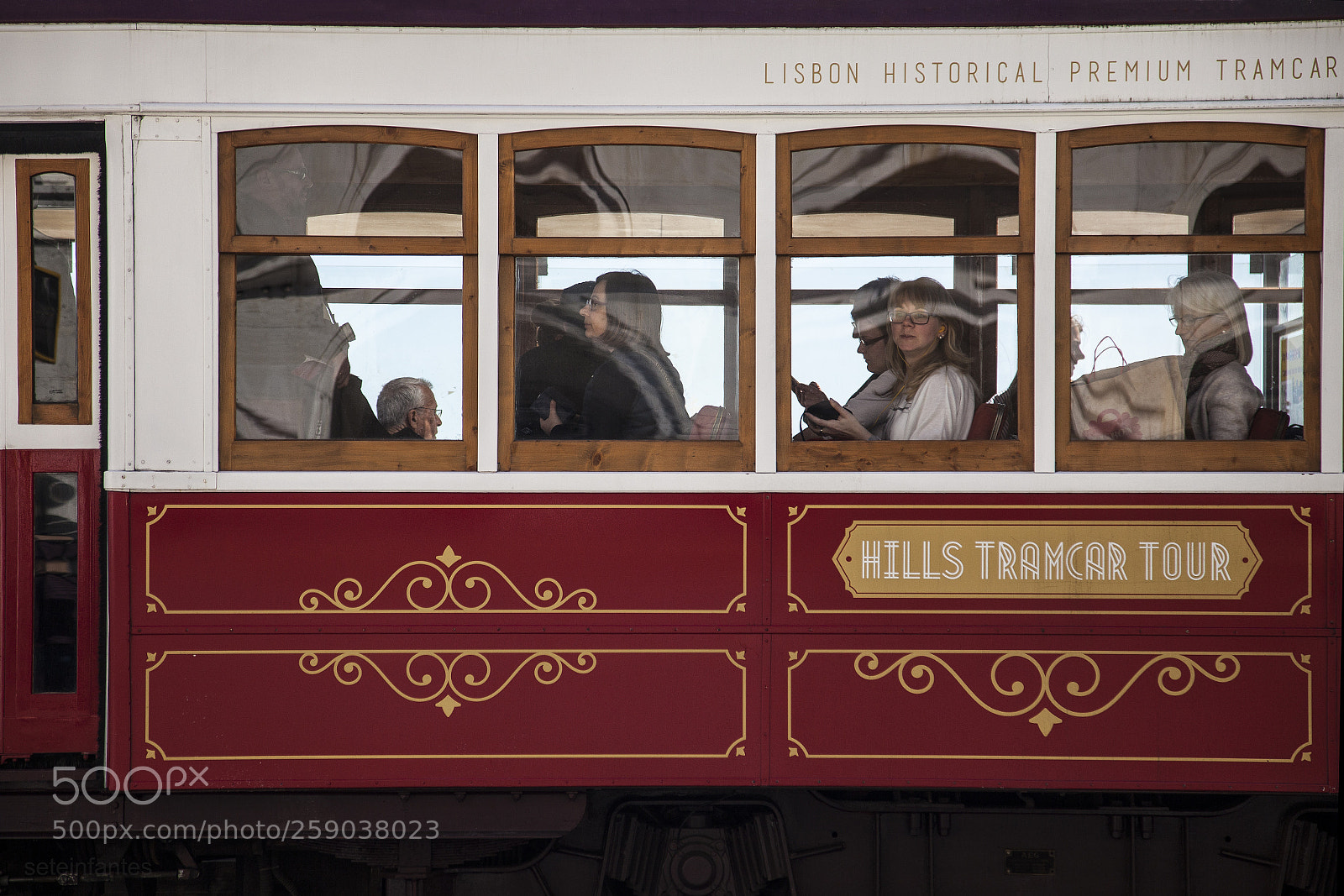 Canon EOS 5D Mark II sample photo. Tranv a tur stico photography