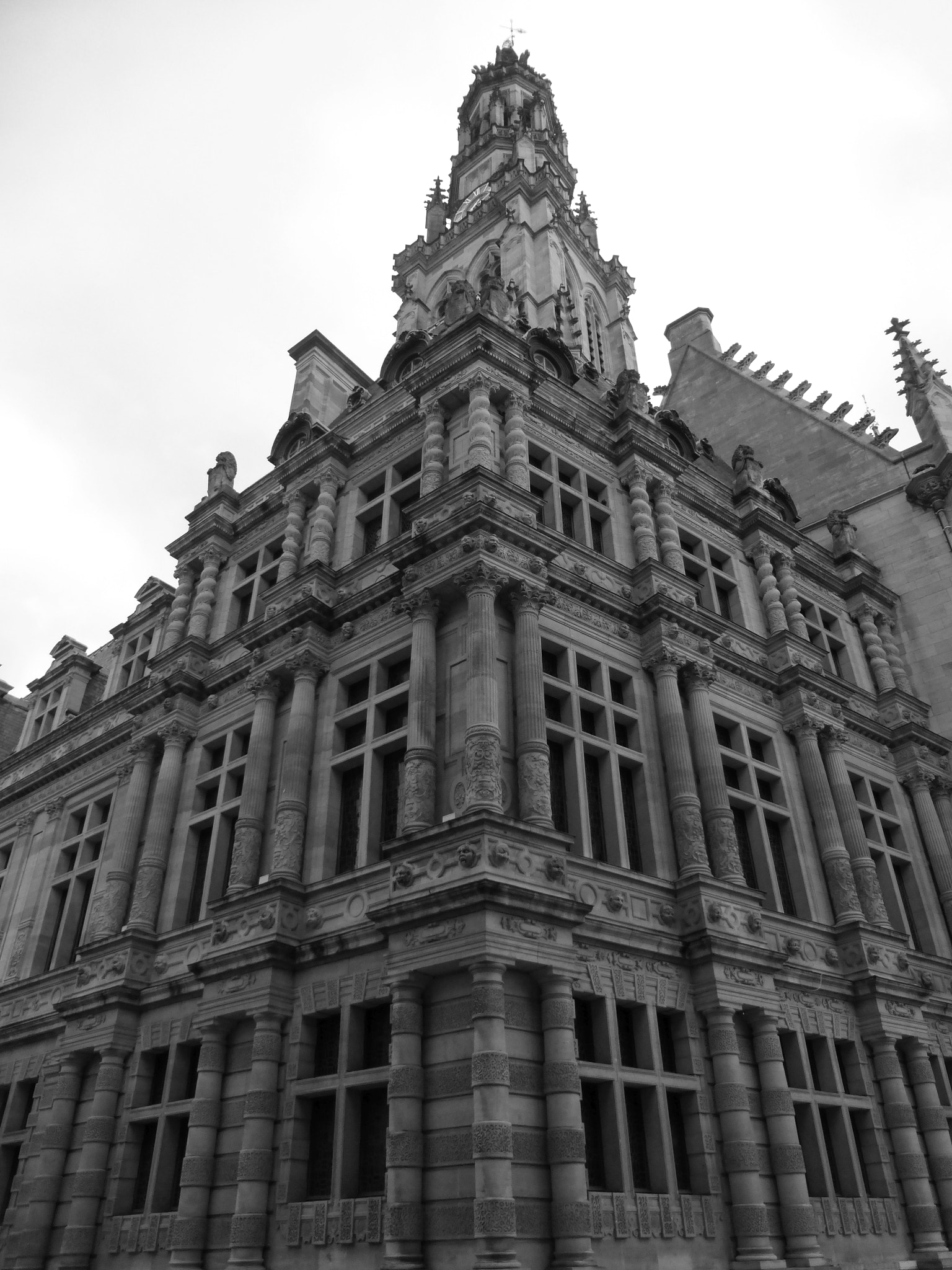 Panasonic DMC-TZ36 sample photo. Arras architecture photography