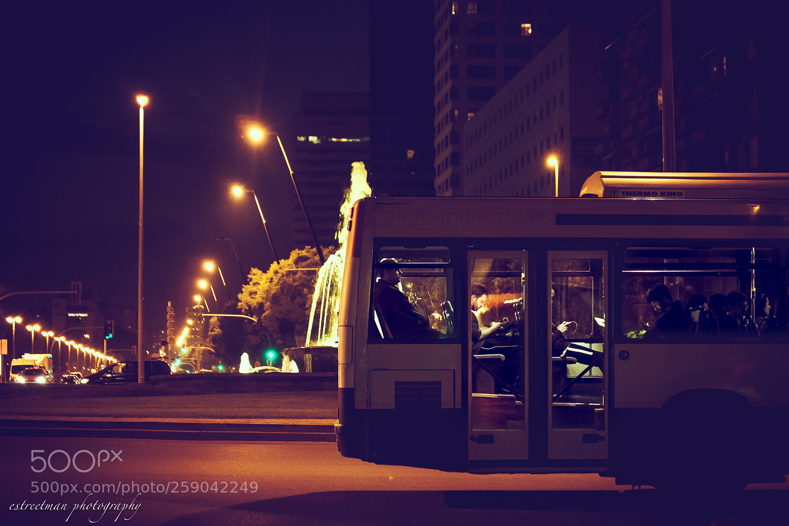 Canon EOS 5D Mark II sample photo. Night bus photography