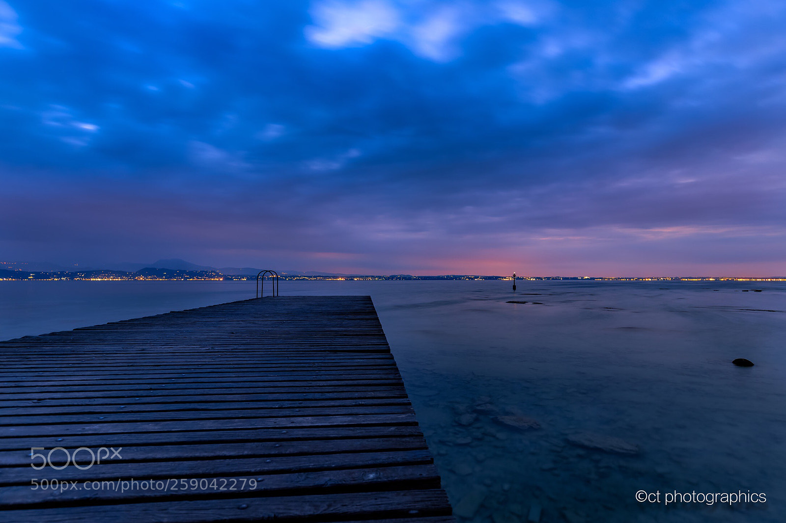 Canon EOS 6D Mark II sample photo. Blaue stunde am gardasee photography