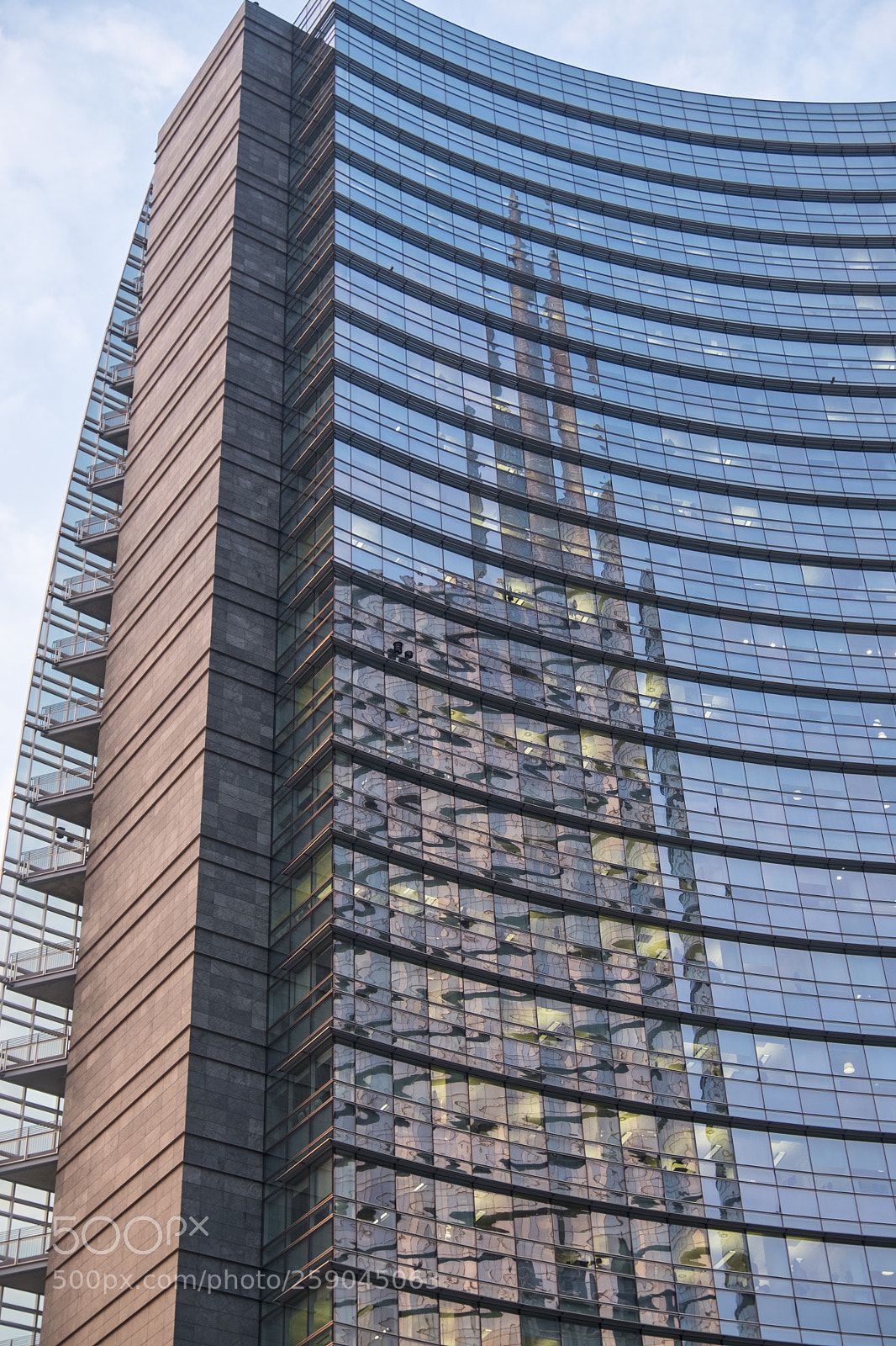 Fujifilm X-T2 sample photo. Modern buildings in gae photography