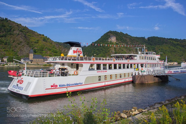 Canon EOS 60D sample photo. Río rhin .ferry photography