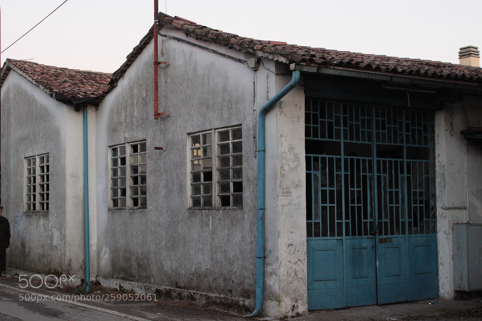 Canon EOS 600D (Rebel EOS T3i / EOS Kiss X5) sample photo. Suburb photography