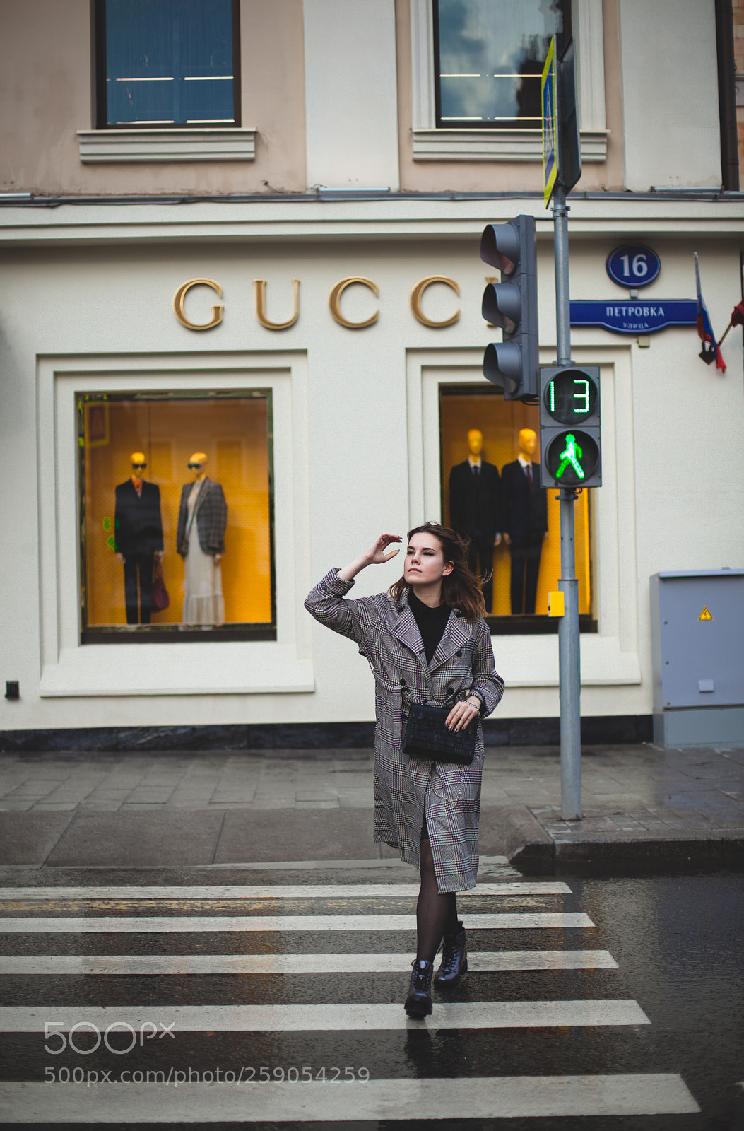 Canon EOS 5D Mark II sample photo. Gucci photography