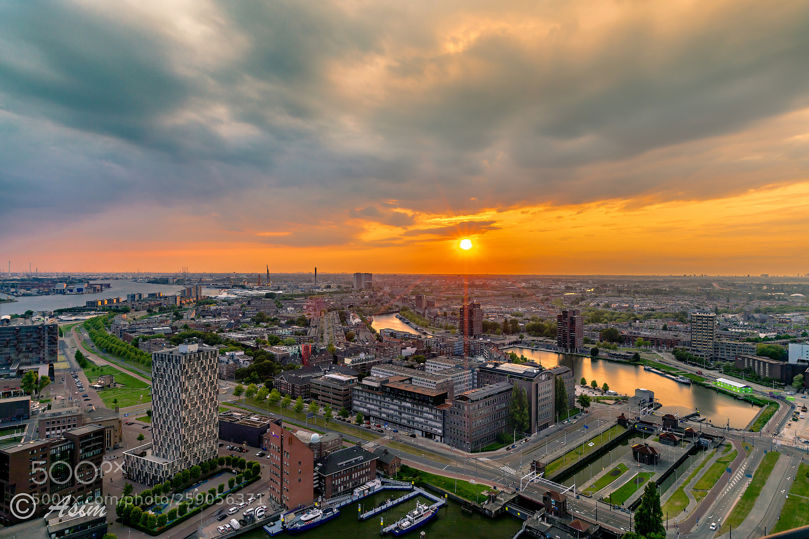 Canon EOS 5D Mark IV sample photo. It's rotterdam!_2 photography