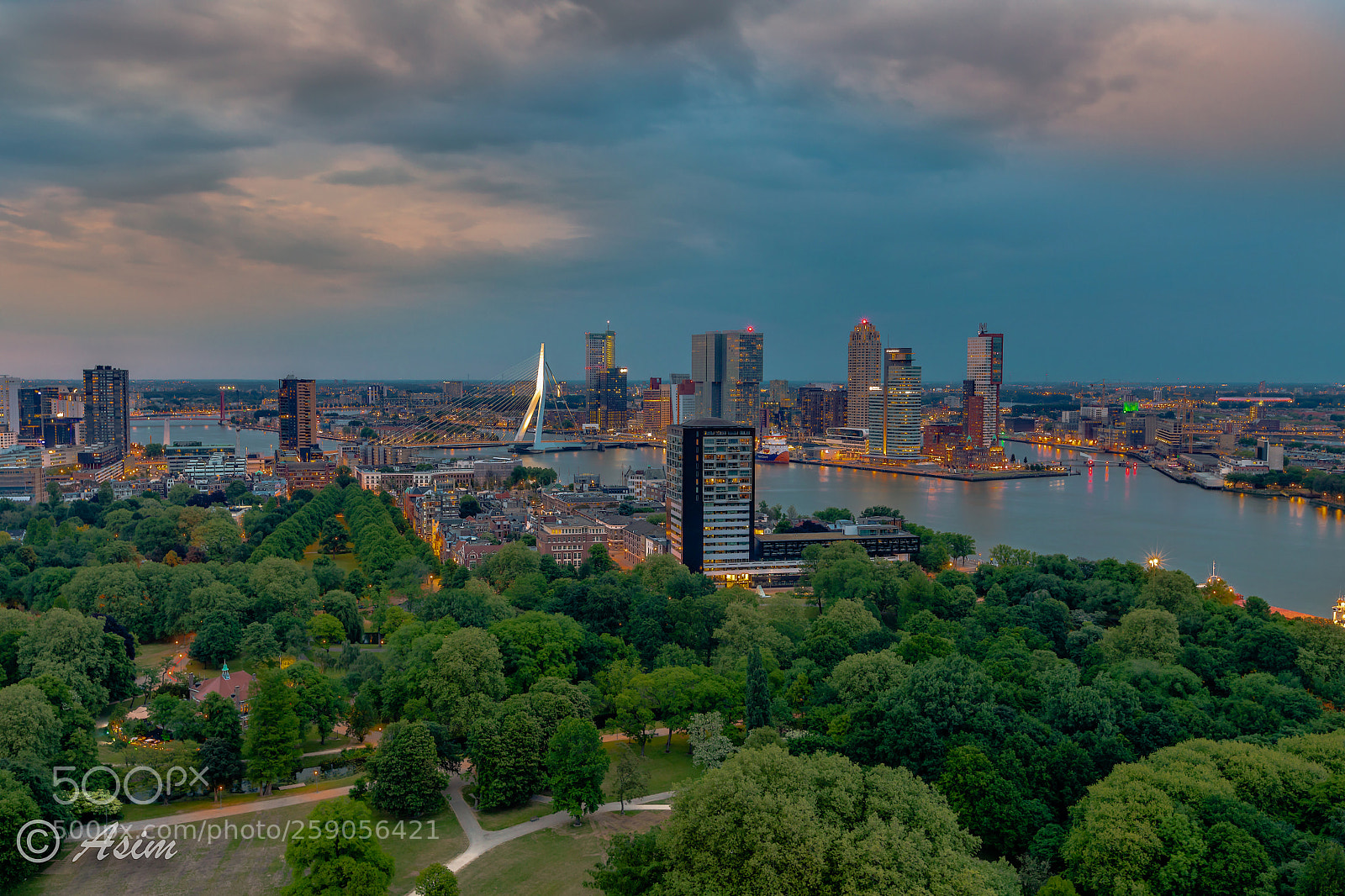 Canon EOS 5D Mark IV sample photo. It's rotterdam!_5 photography