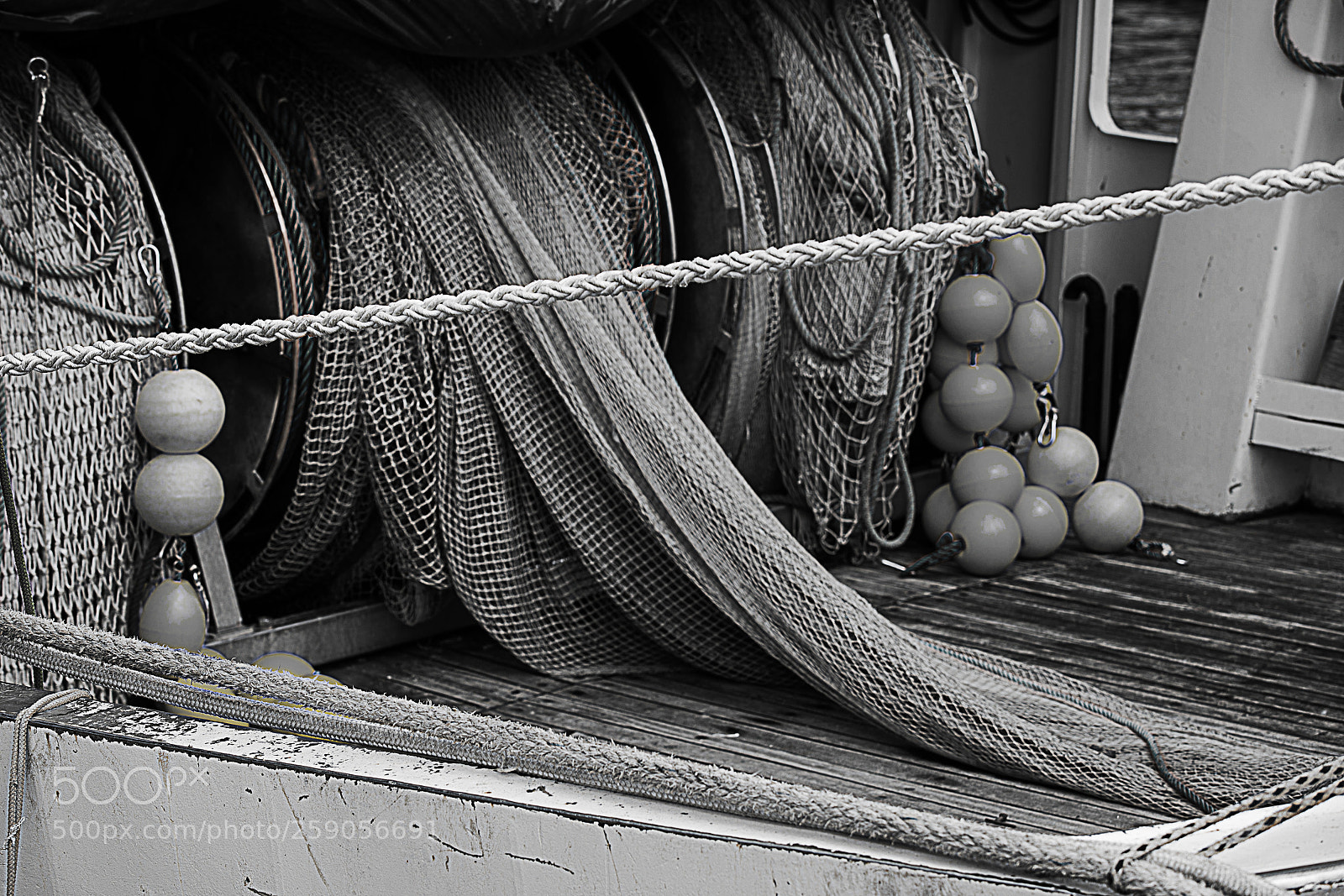 Canon EOS 5D Mark IV sample photo. Fishing net photography