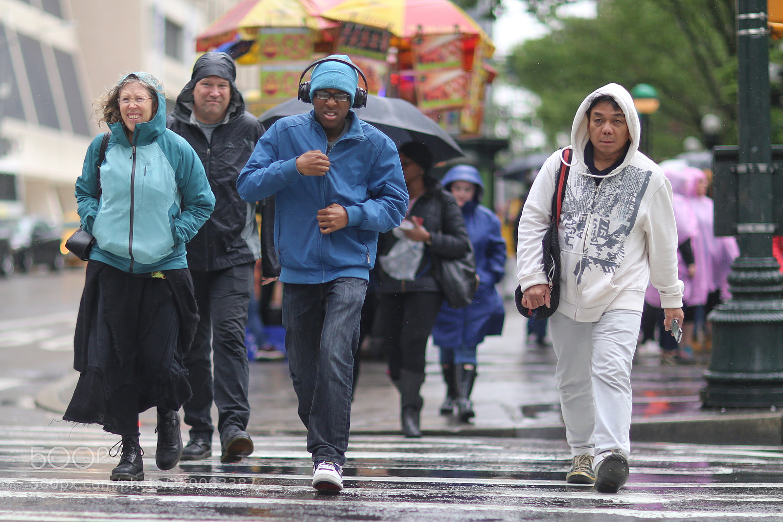 Canon EOS 6D sample photo. 6th avenue rain, nyc photography