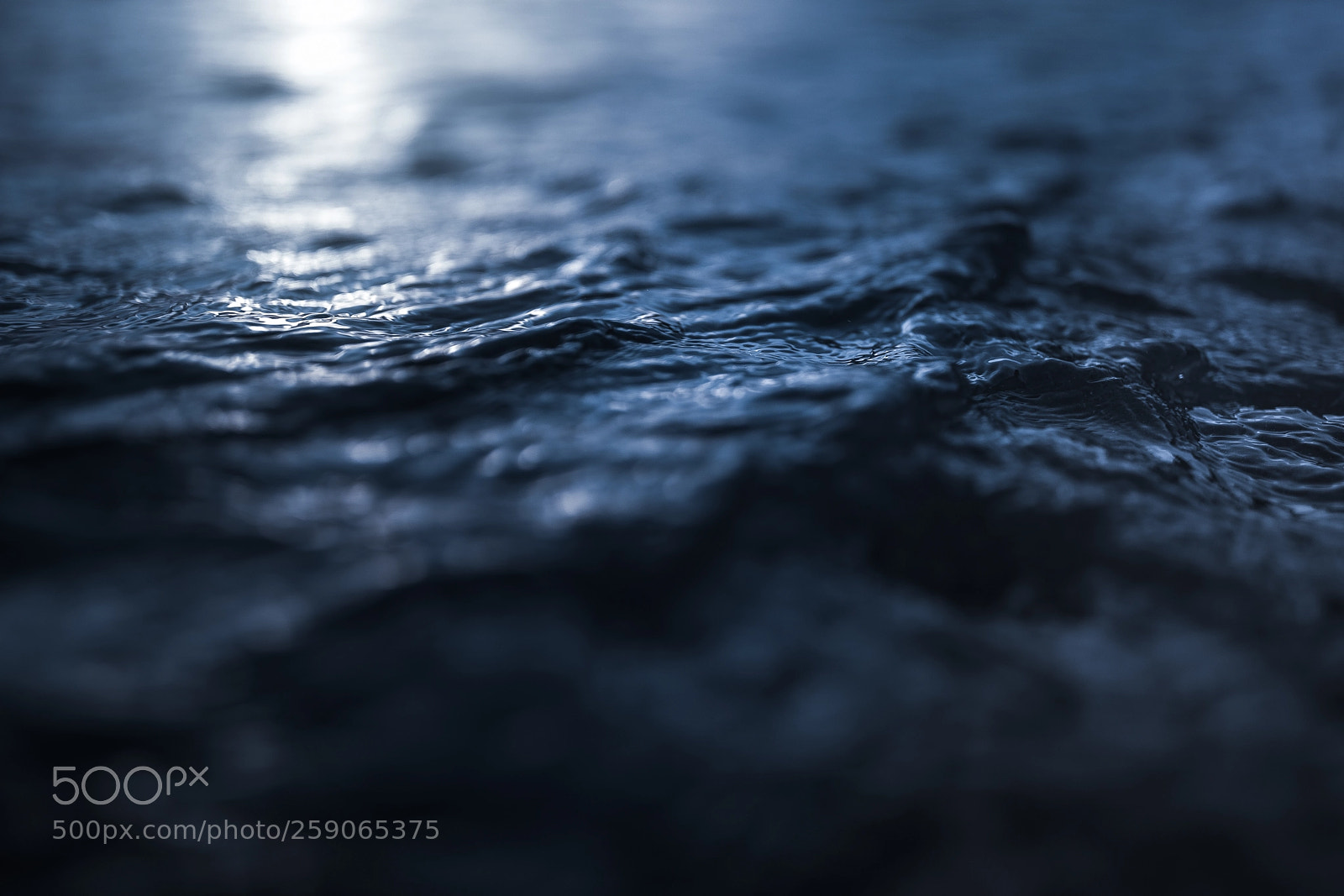 Canon EOS 5D Mark IV sample photo. Waves photography