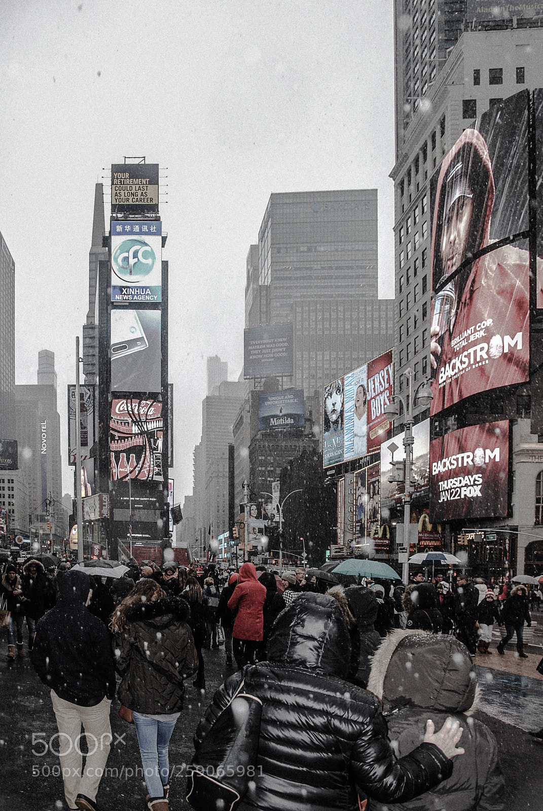 Nikon D3000 sample photo. White times square photography