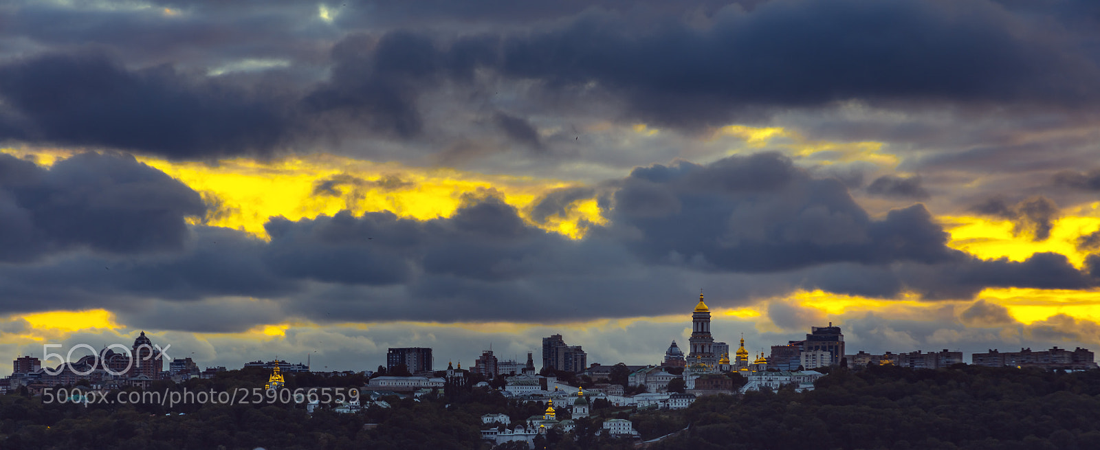 Canon EOS 5DS sample photo. Kiev pechersk lavra photography