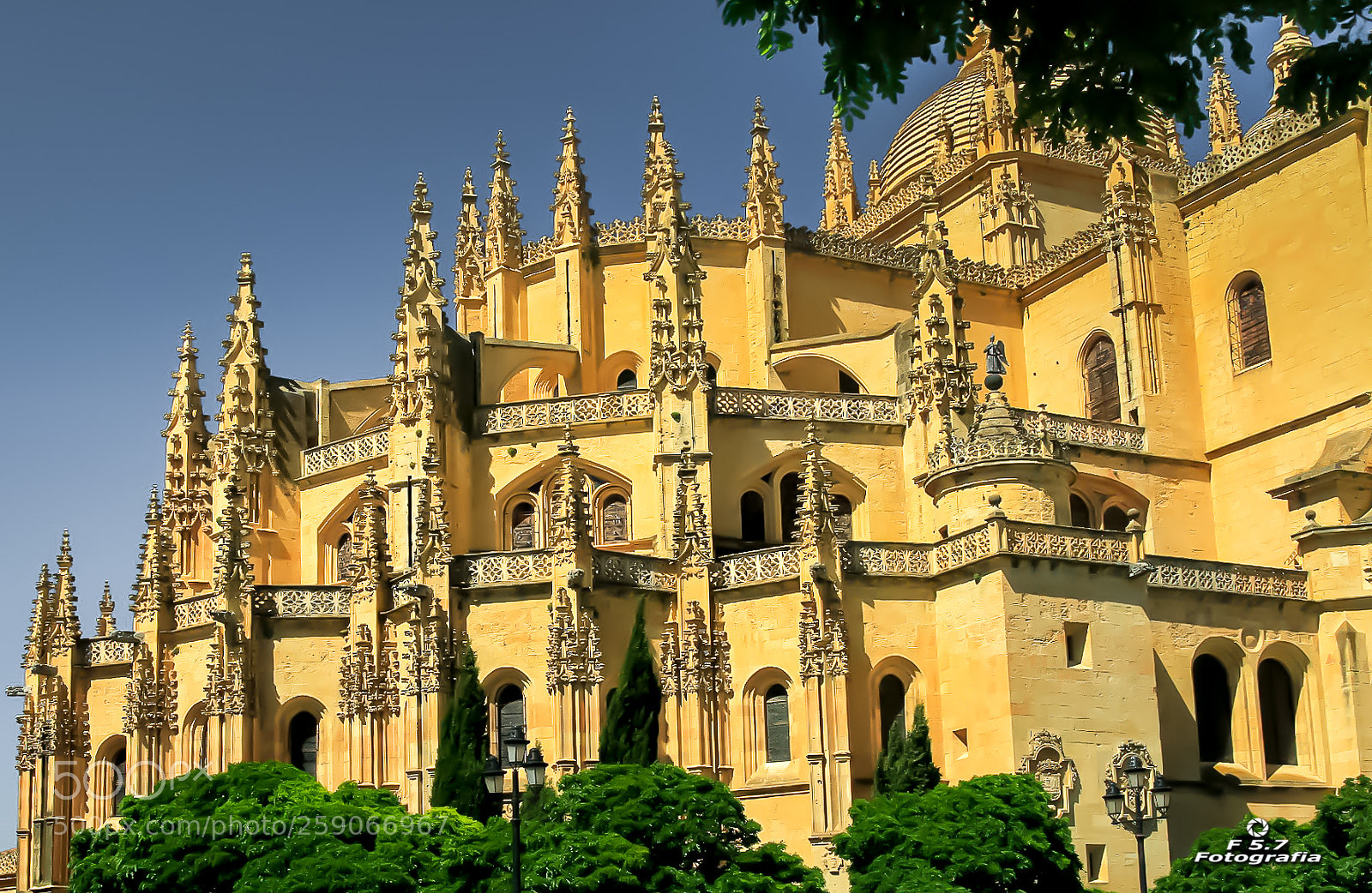 Canon EOS 7D sample photo. Catedral de segovia photography