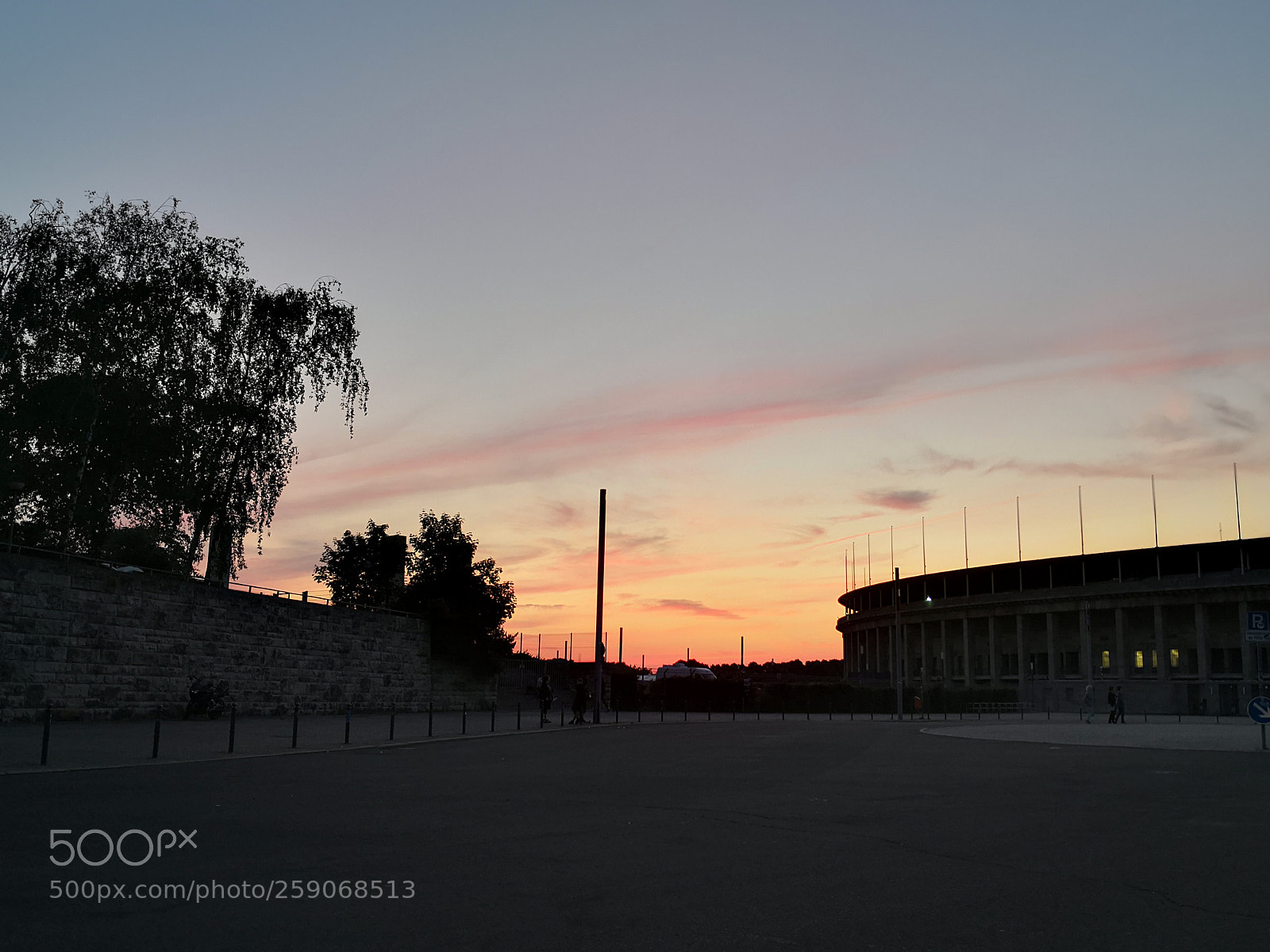 HUAWEI Mate 10 Pro sample photo. Berliner olympiastadion bei sonnenuntergang photography