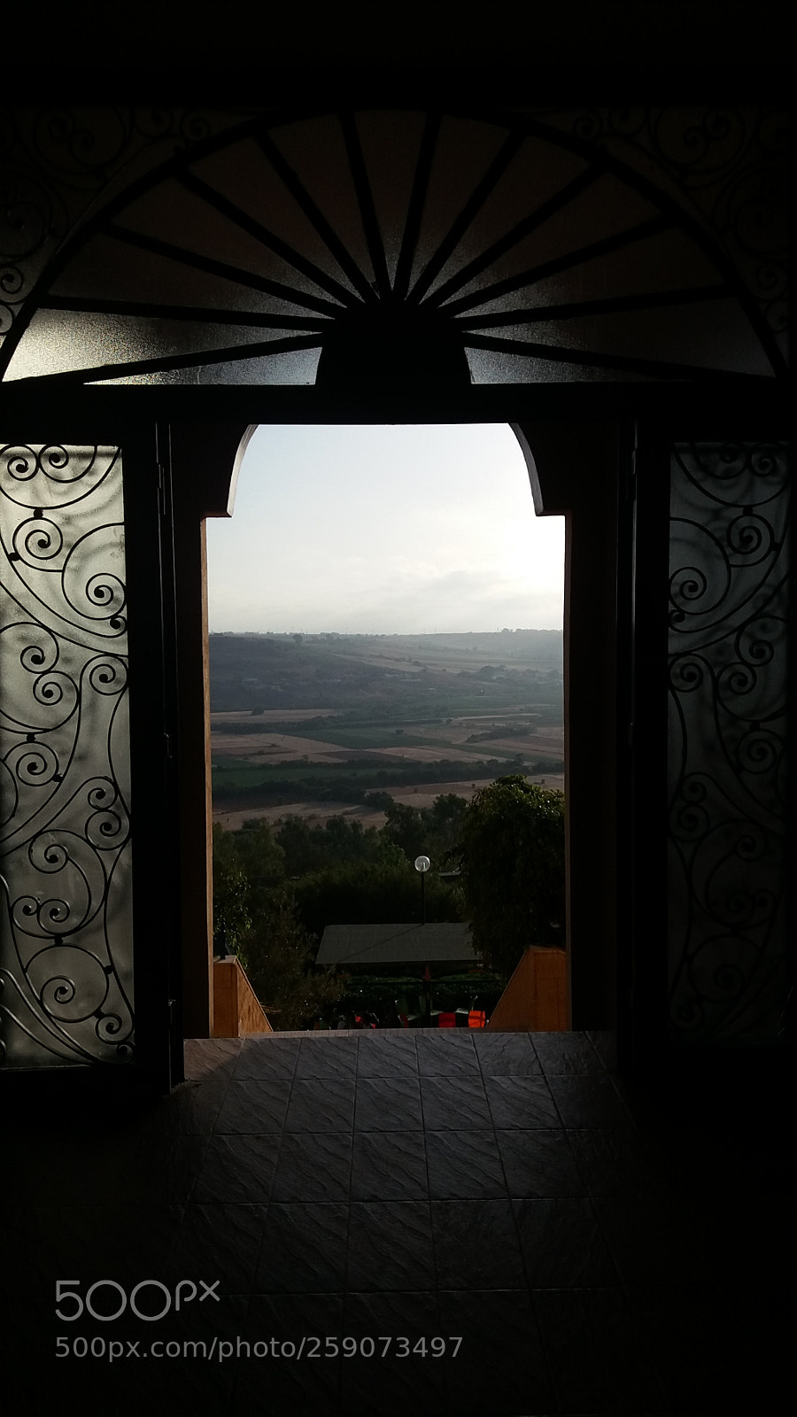 Samsung Galaxy J5 sample photo. A door... photography