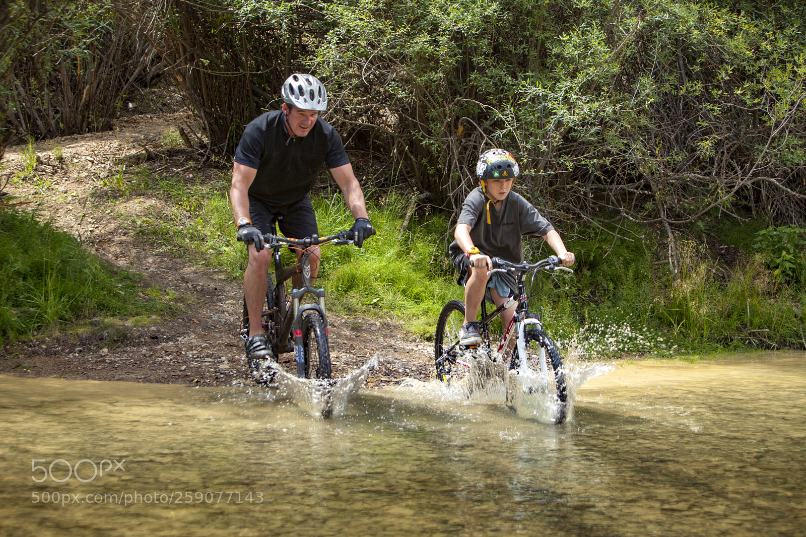 Canon EOS 5D Mark II sample photo. Stream crossing photography