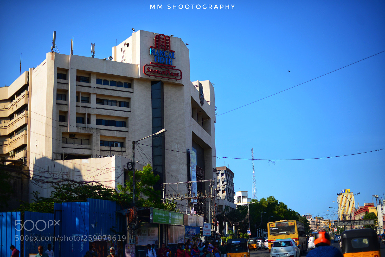 Nikon D610 sample photo. Spencer's plaza  mount road photography
