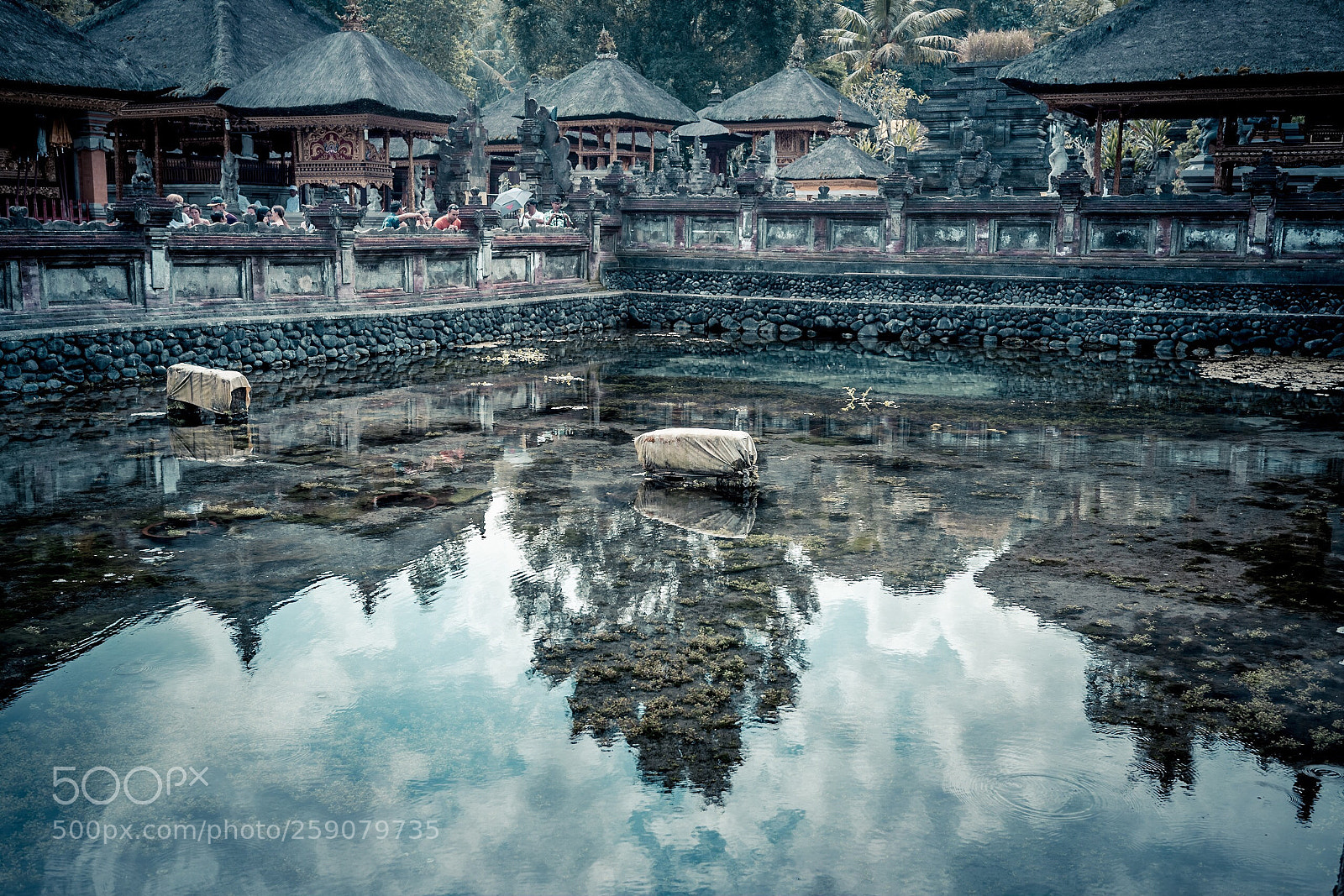 Sony a7 III sample photo. Temple reflection photography