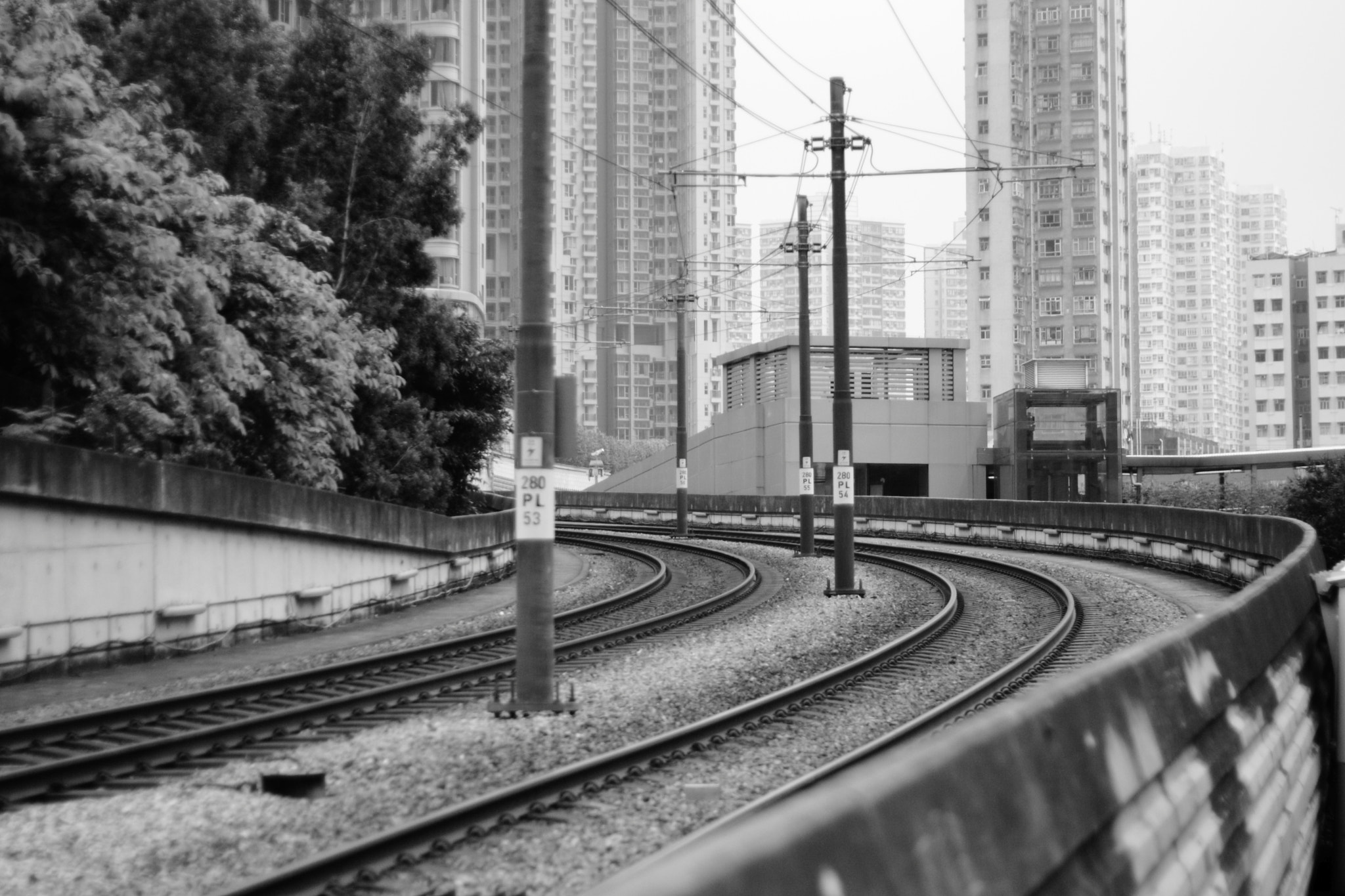 Canon EOS 40D sample photo. Railways in hong kong photography