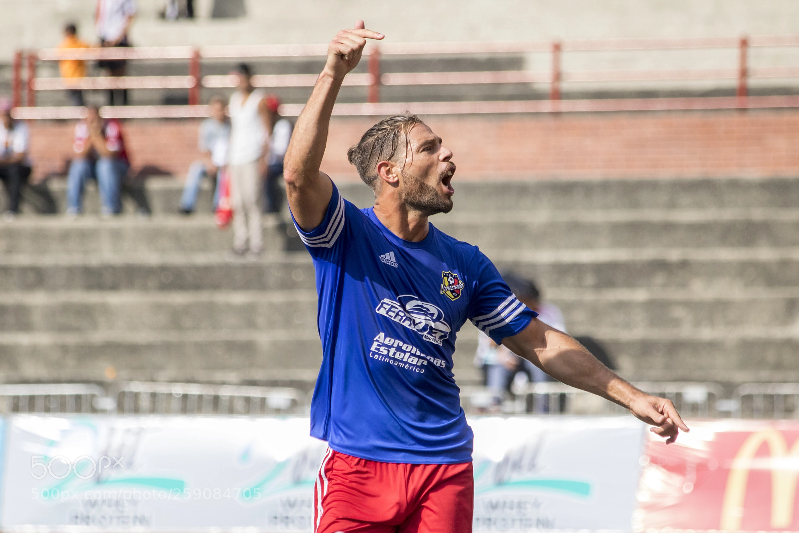 Canon EOS 750D (EOS Rebel T6i / EOS Kiss X8i) sample photo. Atltico venezuela - torneo photography
