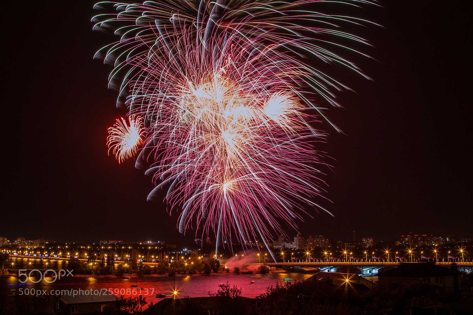 Canon EOS 7D sample photo. Fireworks photography