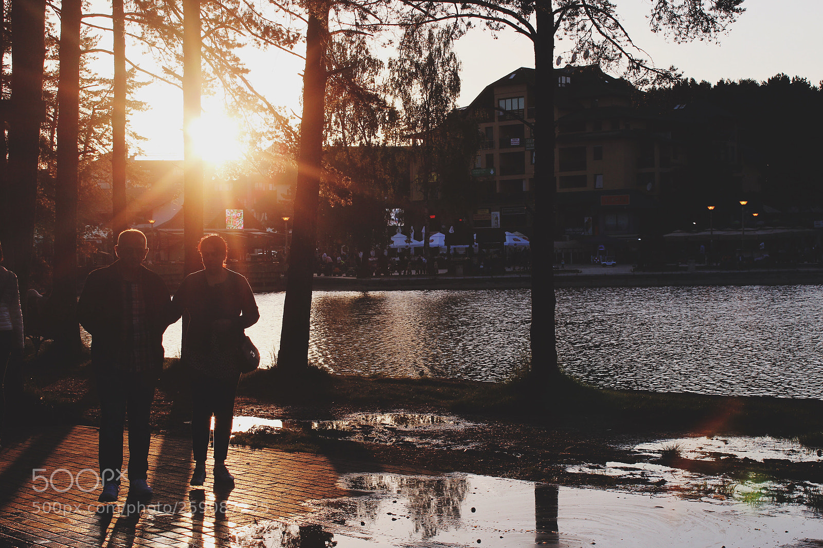 Canon EOS 600D (Rebel EOS T3i / EOS Kiss X5) sample photo. Dusk photography