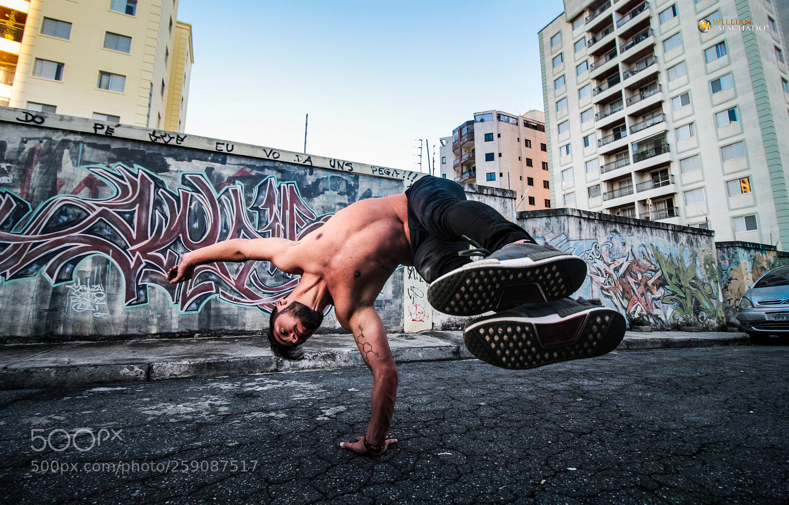 Canon EOS 700D (EOS Rebel T5i / EOS Kiss X7i) sample photo. Bboy magno photography