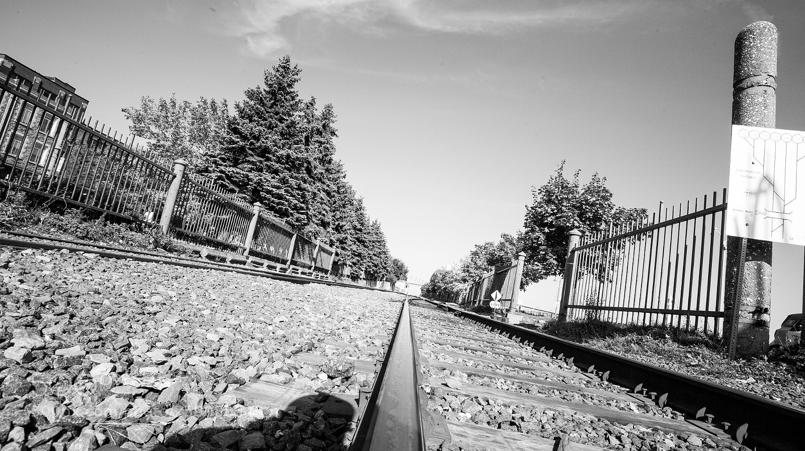 Canon EOS 5D sample photo. Old port montreal train photography