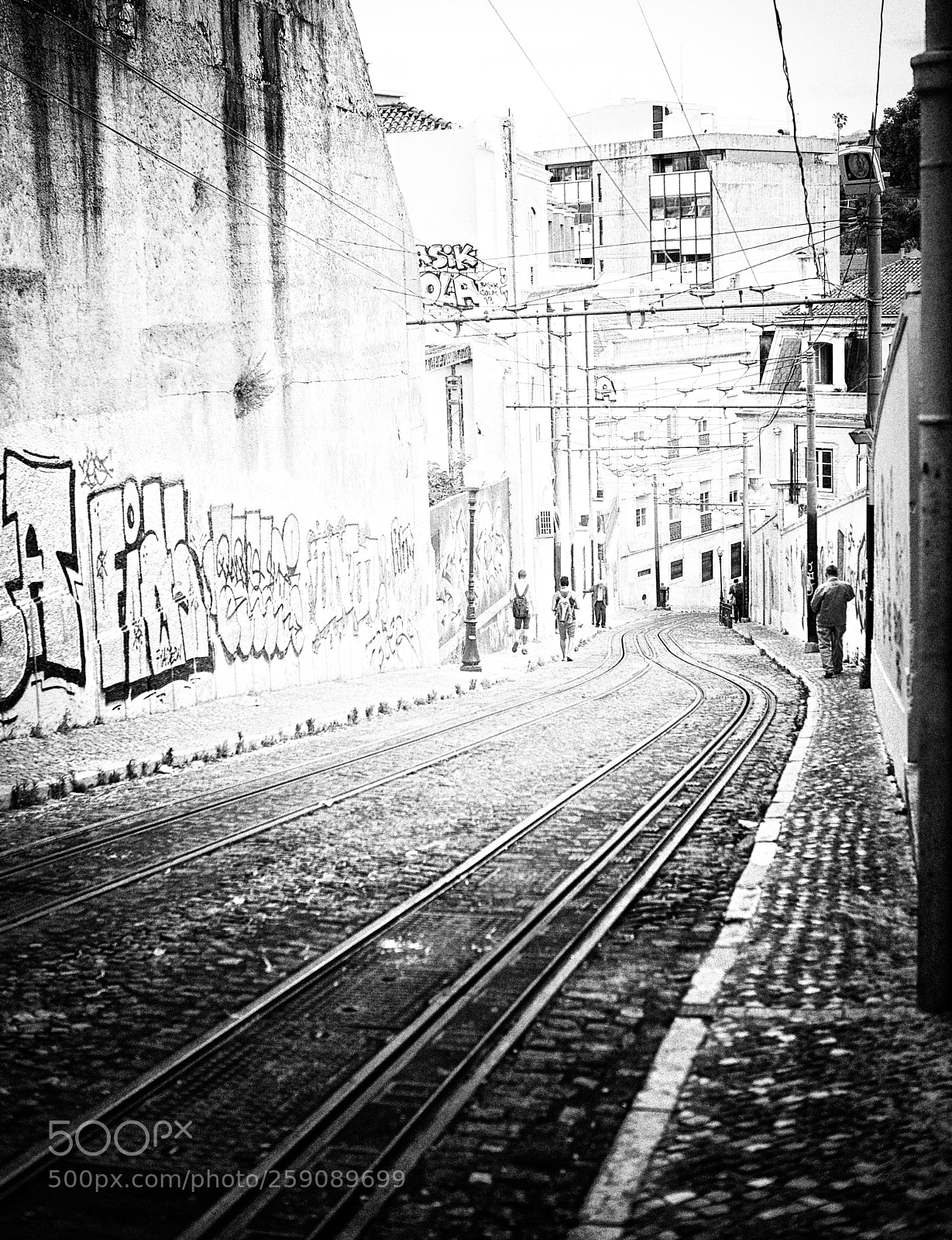 Canon EOS 5D sample photo. Elevador da gloria photography