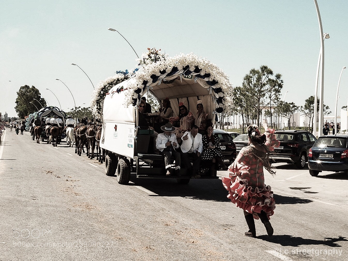 Olympus OM-D E-M5 II sample photo. Salida hermandad de huelva photography