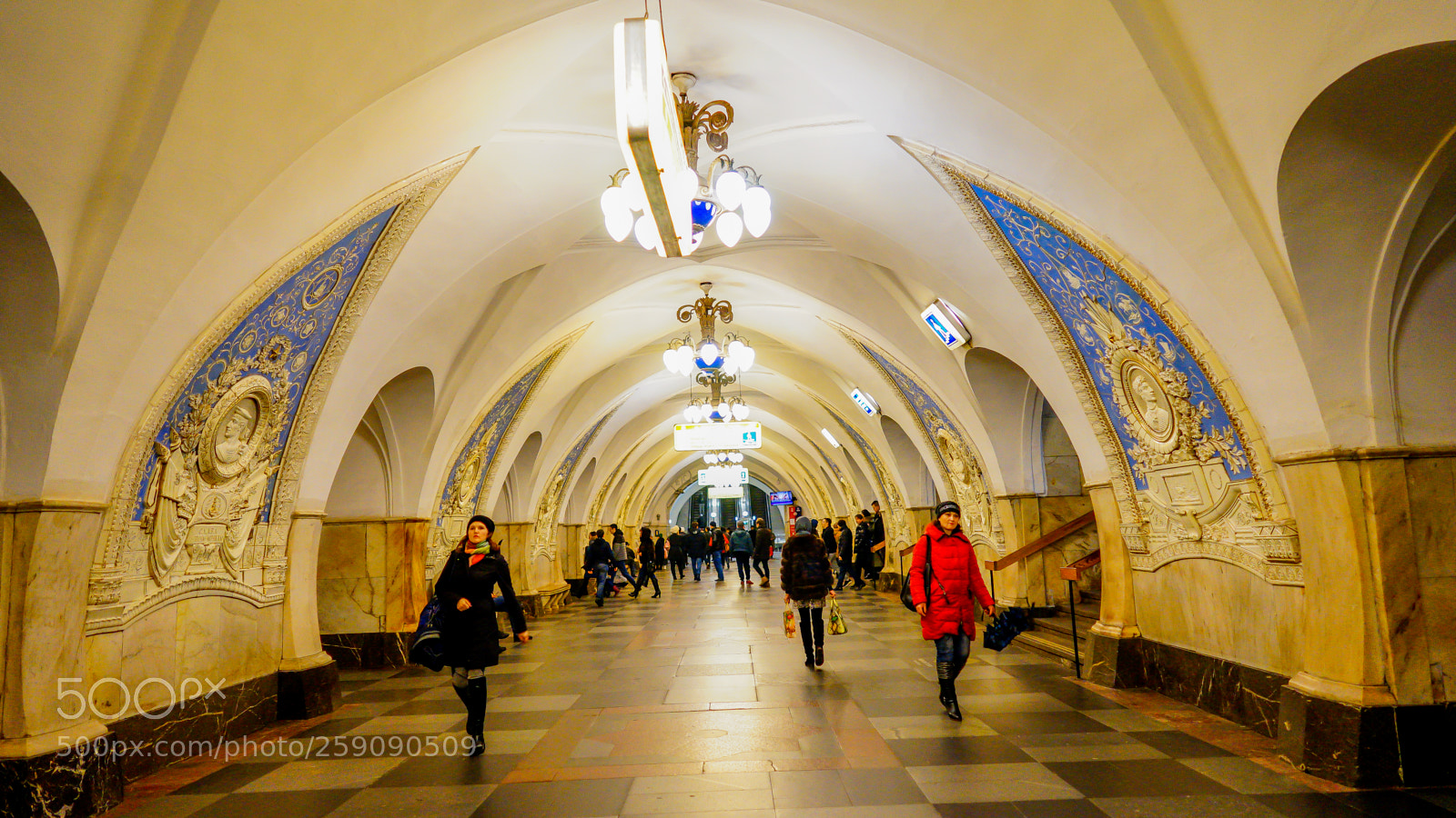 Sony a7 sample photo. Moscow photography