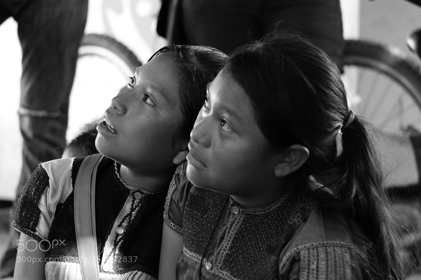 Canon EOS 700D (EOS Rebel T5i / EOS Kiss X7i) sample photo. Two-girls photography