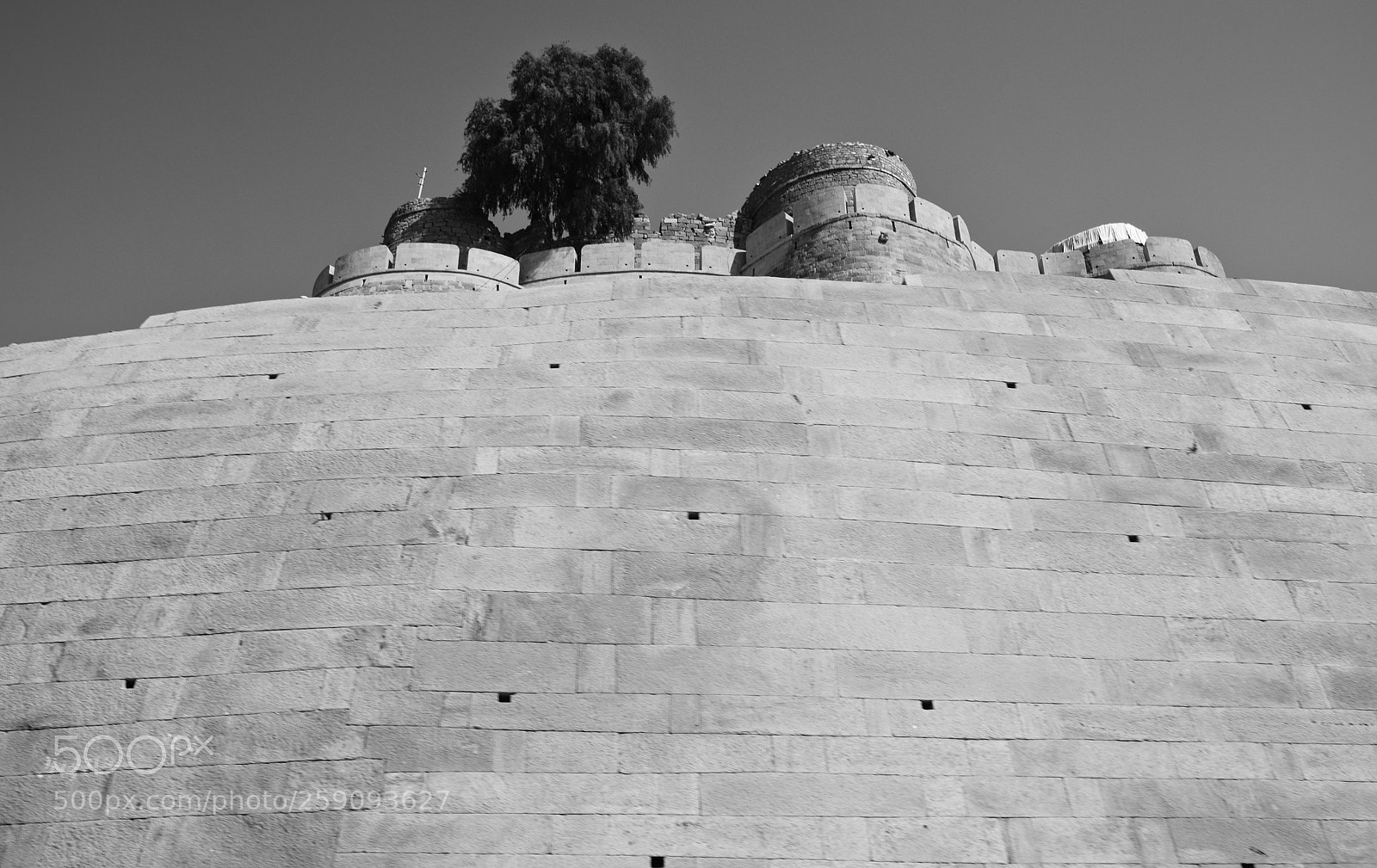 Nikon D5200 sample photo. Fortified photography