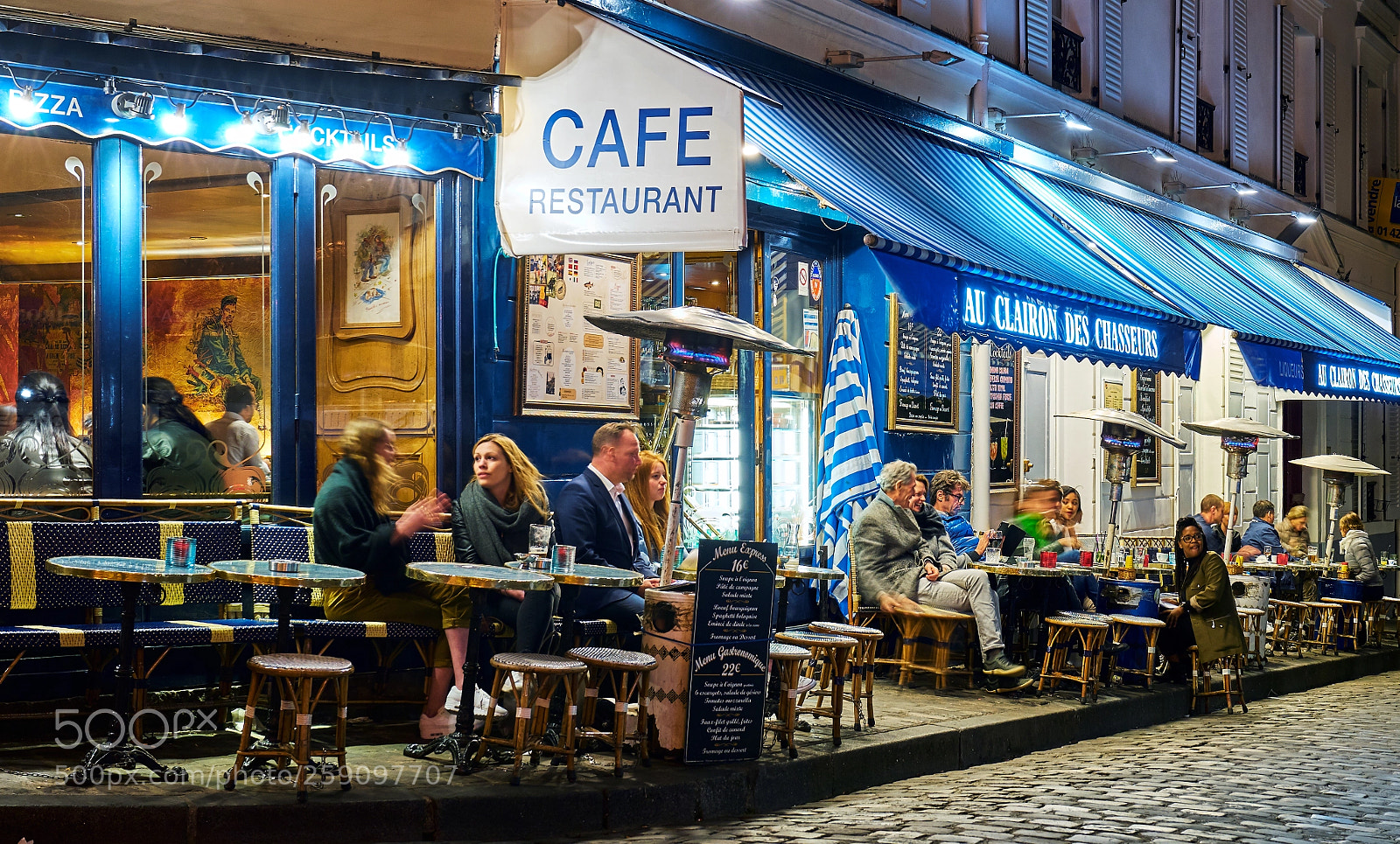 Sony a7R II sample photo. Montmartre cafes photography