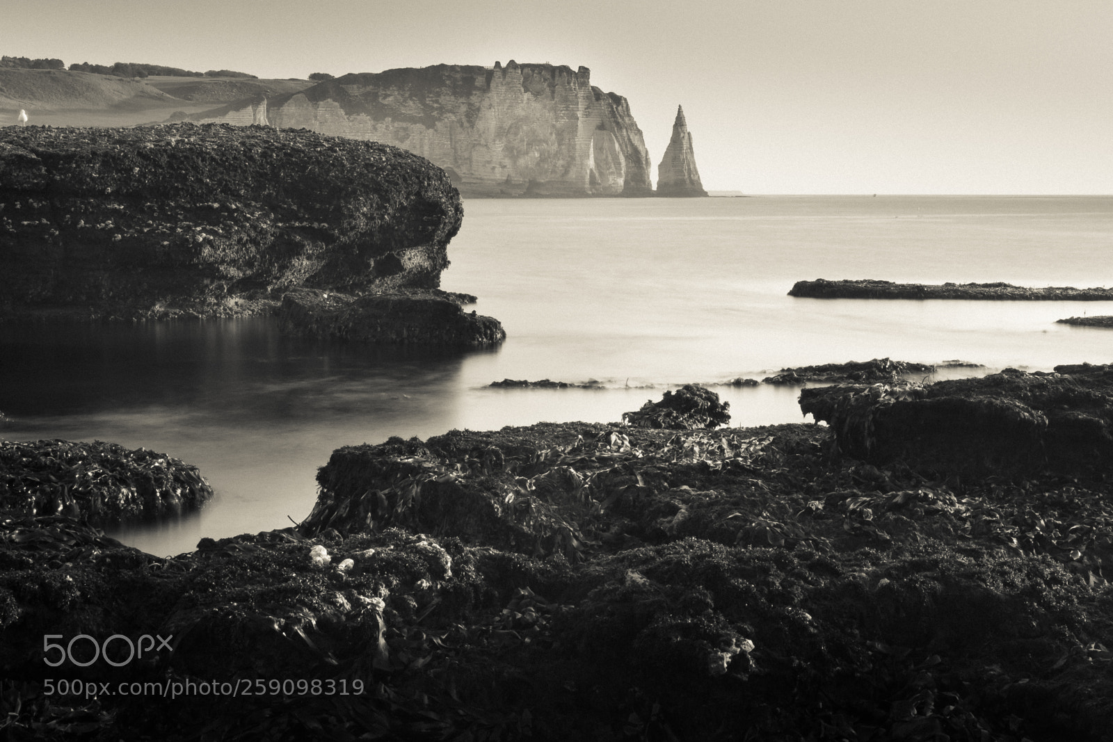 Canon EOS 7D sample photo. Seashore in etretat, france photography