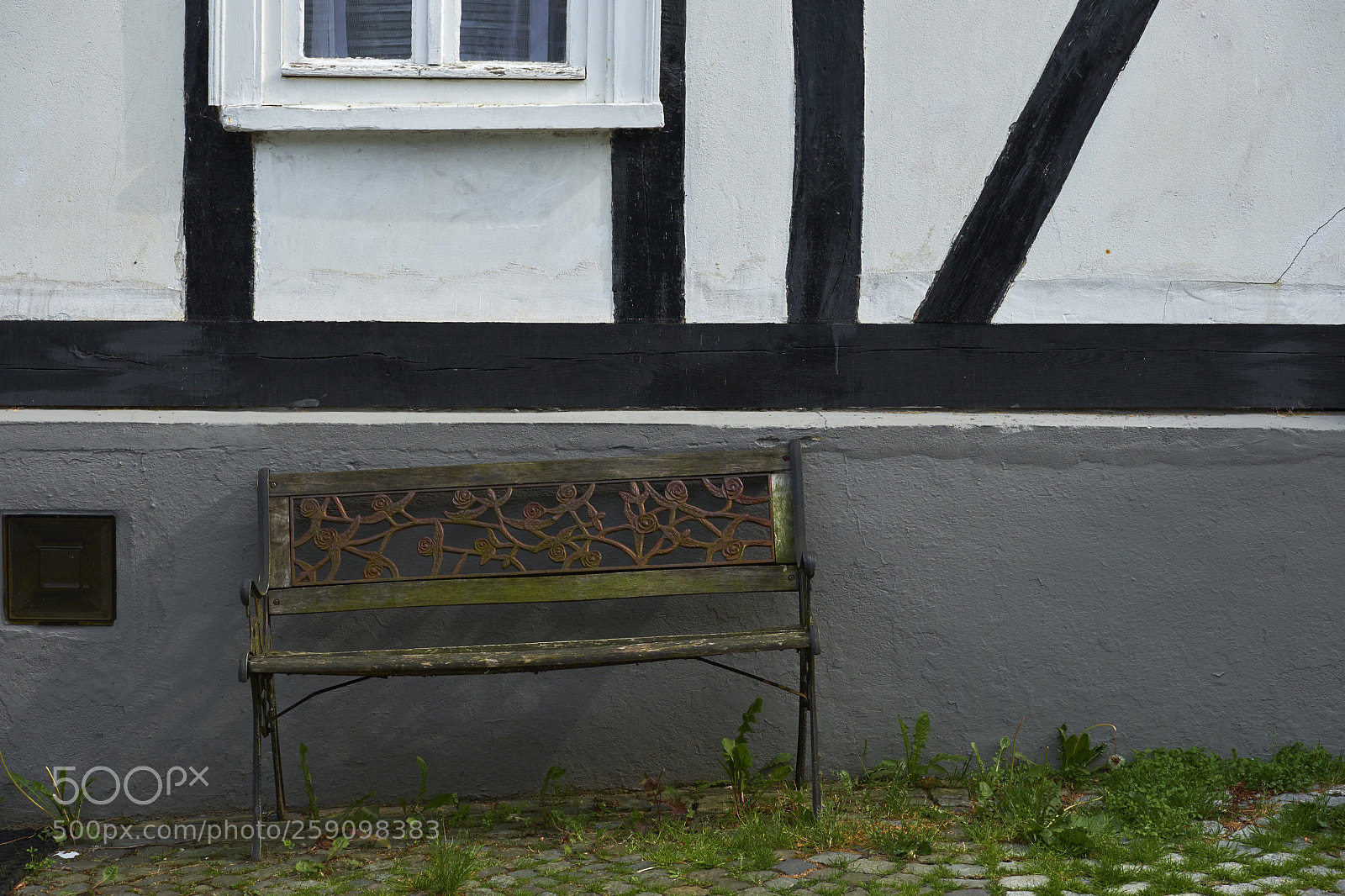 Fujifilm X-T2 sample photo. Little old bench photography