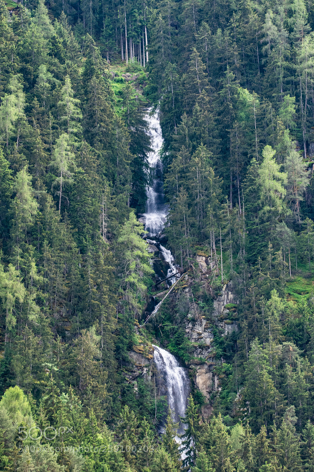 Nikon D7200 sample photo. Snow melting waterfall photography