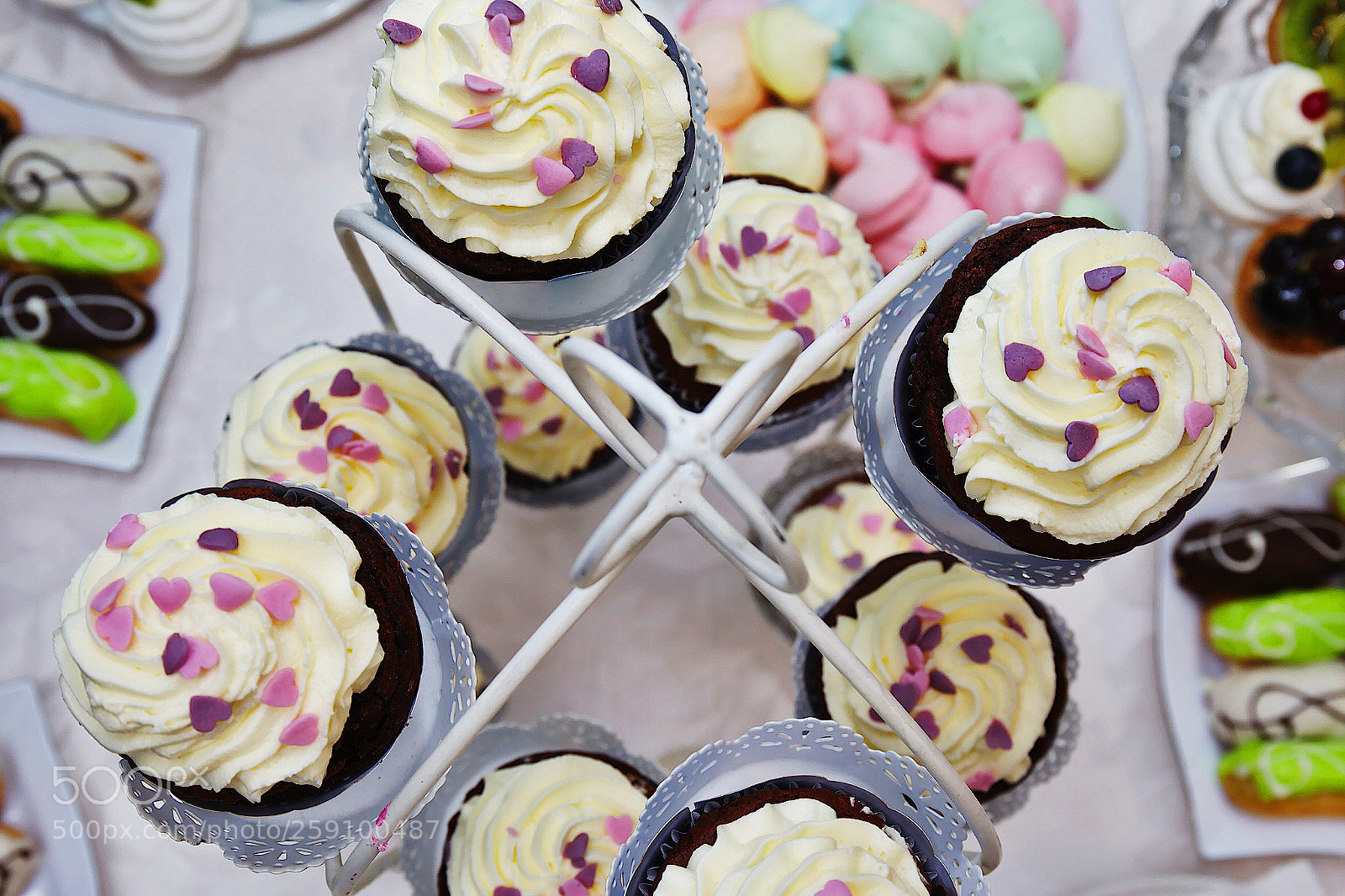 Canon EF 24-70mm F4L IS USM sample photo. Cupcakes photography