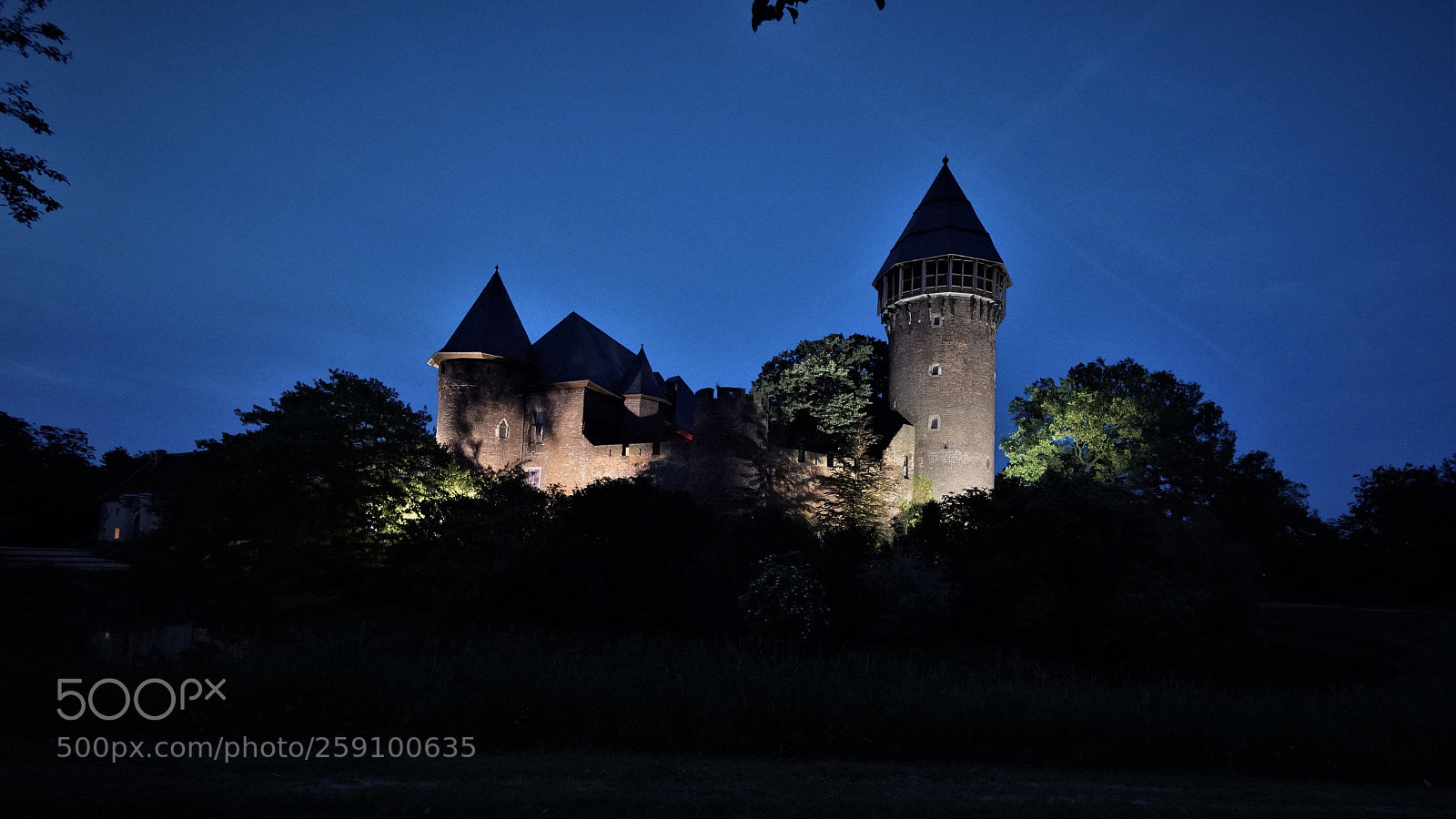 Sony a6500 sample photo. Linn castle at blue photography