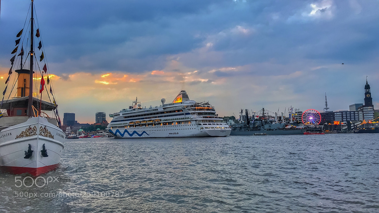 Apple iPhone 7 sample photo. Hamburg habour... photography