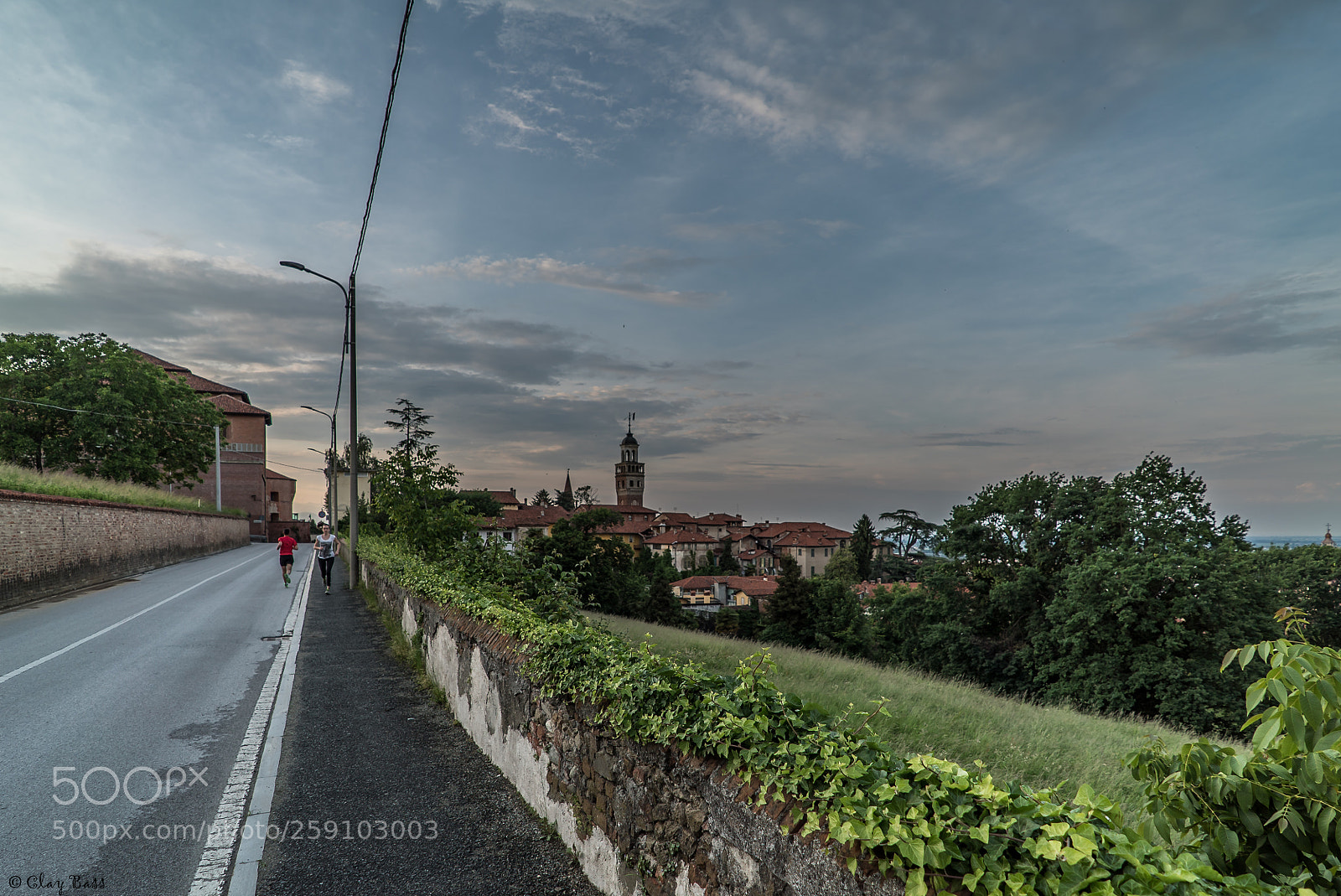Sony a7S II sample photo. Correre di sera photography
